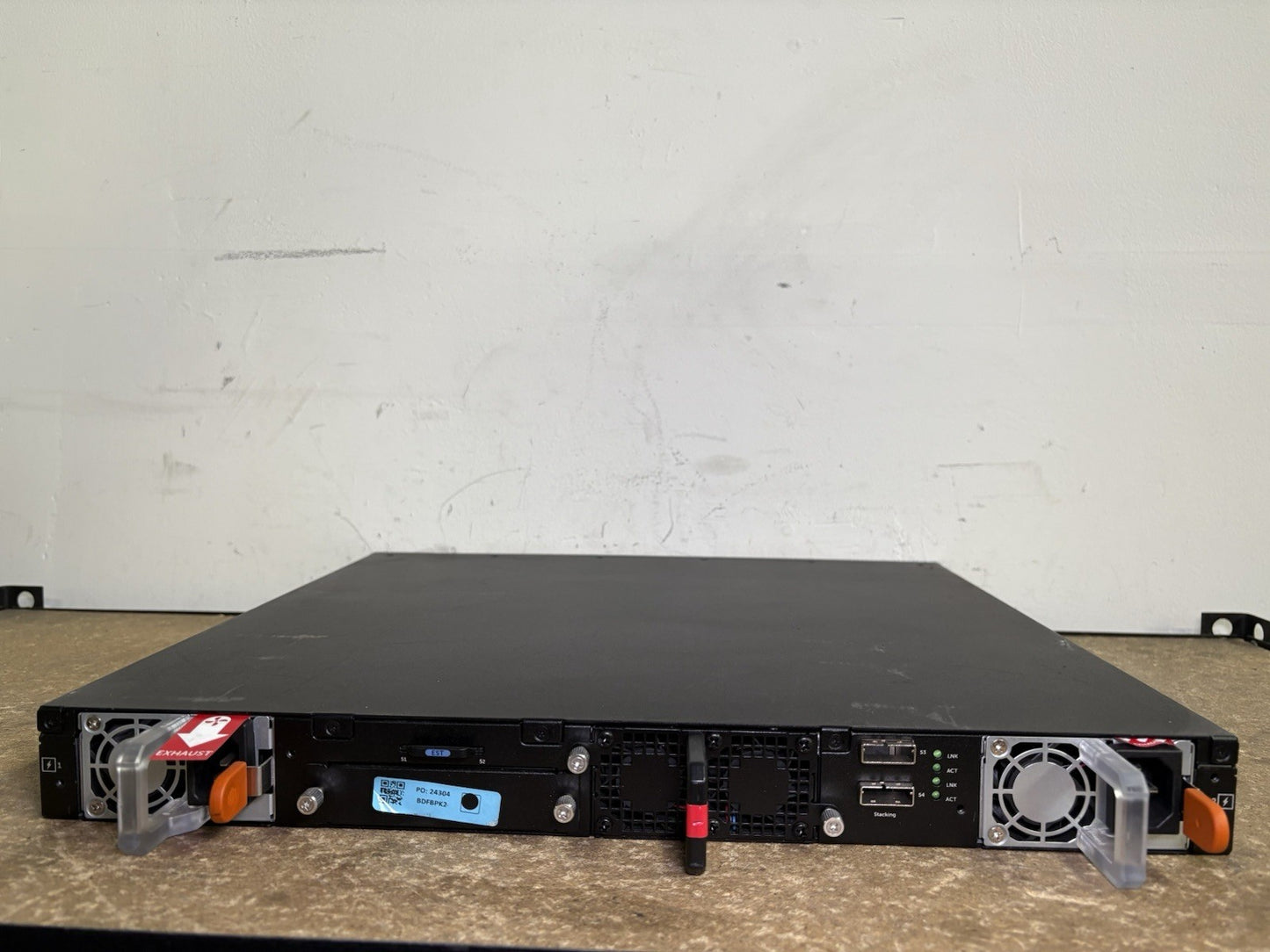Dell EMC S3148 48-Port GbE & 2-Port SFP+ & 2-Port DP Network Switch