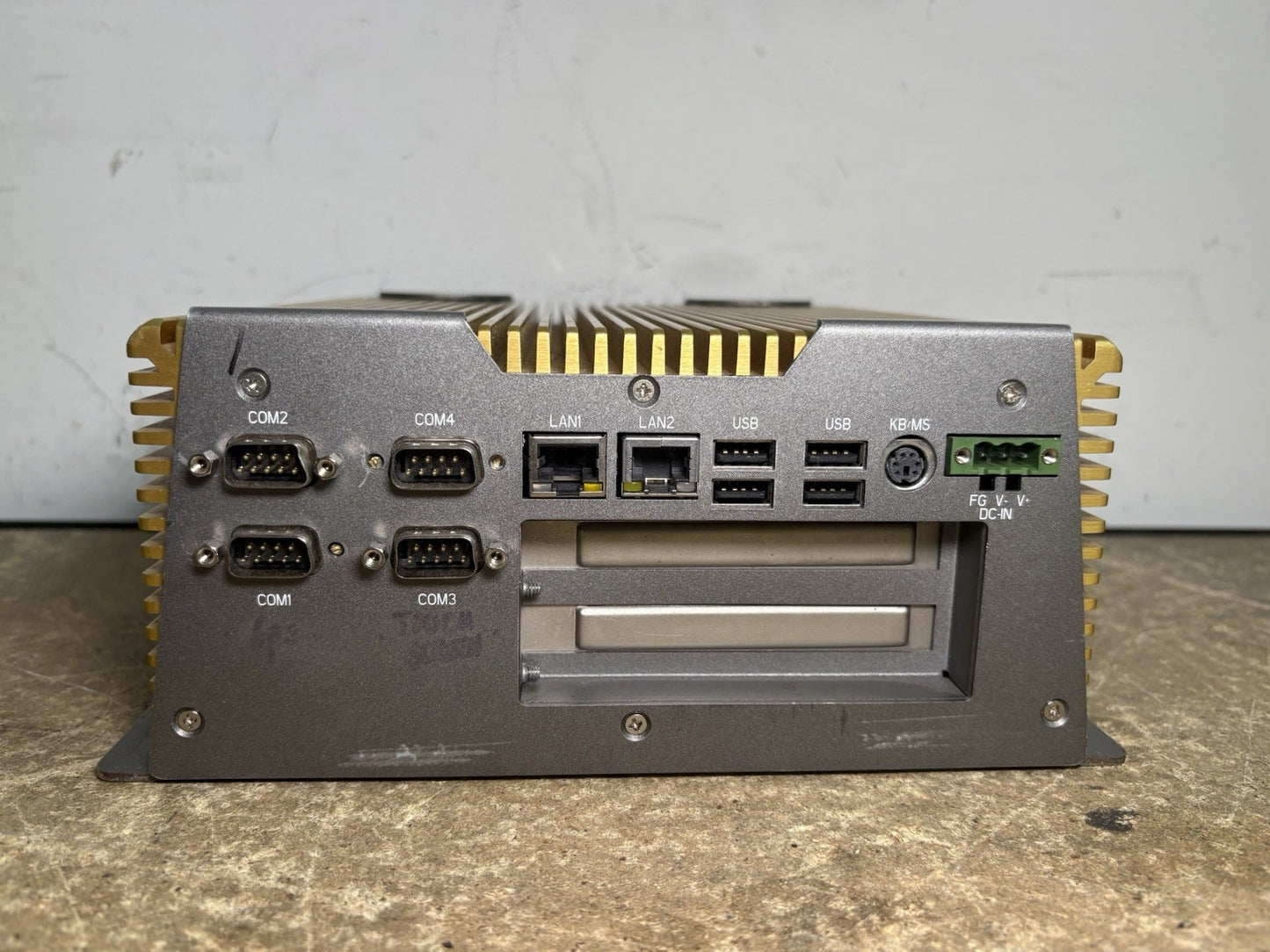 BOXER INDUSTRIAL EMBEDDED CONTROL PC TF-AEC-6920-A2