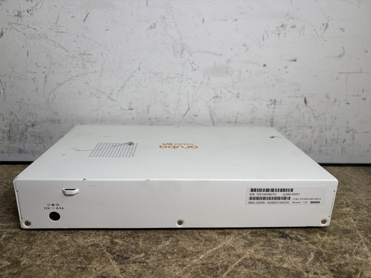 HPE Aruba JL680A Instant On 1930 8-Port GE Smart Switch 8G 2SFP