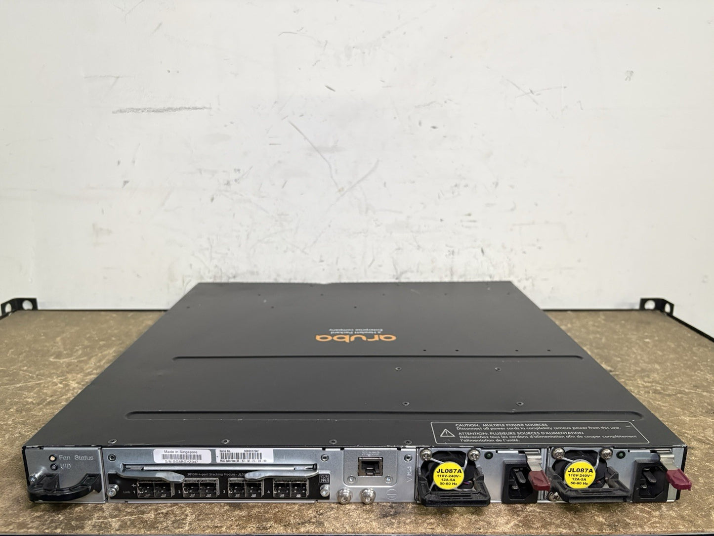 Aruba JL076A 3810M 40G 8 HPE Smart Rate PoE+ w/ JL084A Stacking Module*Cosmetic