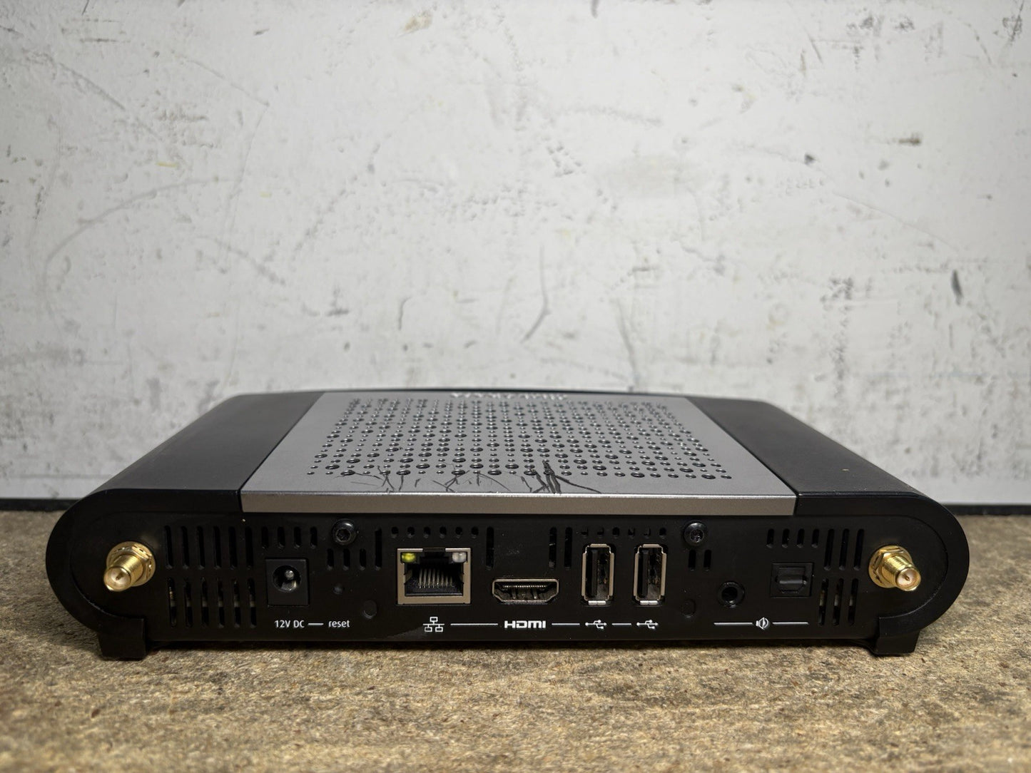Barco ClickShare CSE-200 R9861520 Wireless Presentation System