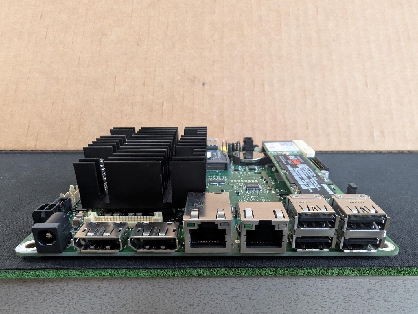 D3544-S34-3 Kontron Mini-ITX Industrial Motherboard 250GB M.2 8GB RAM J5005 CPU