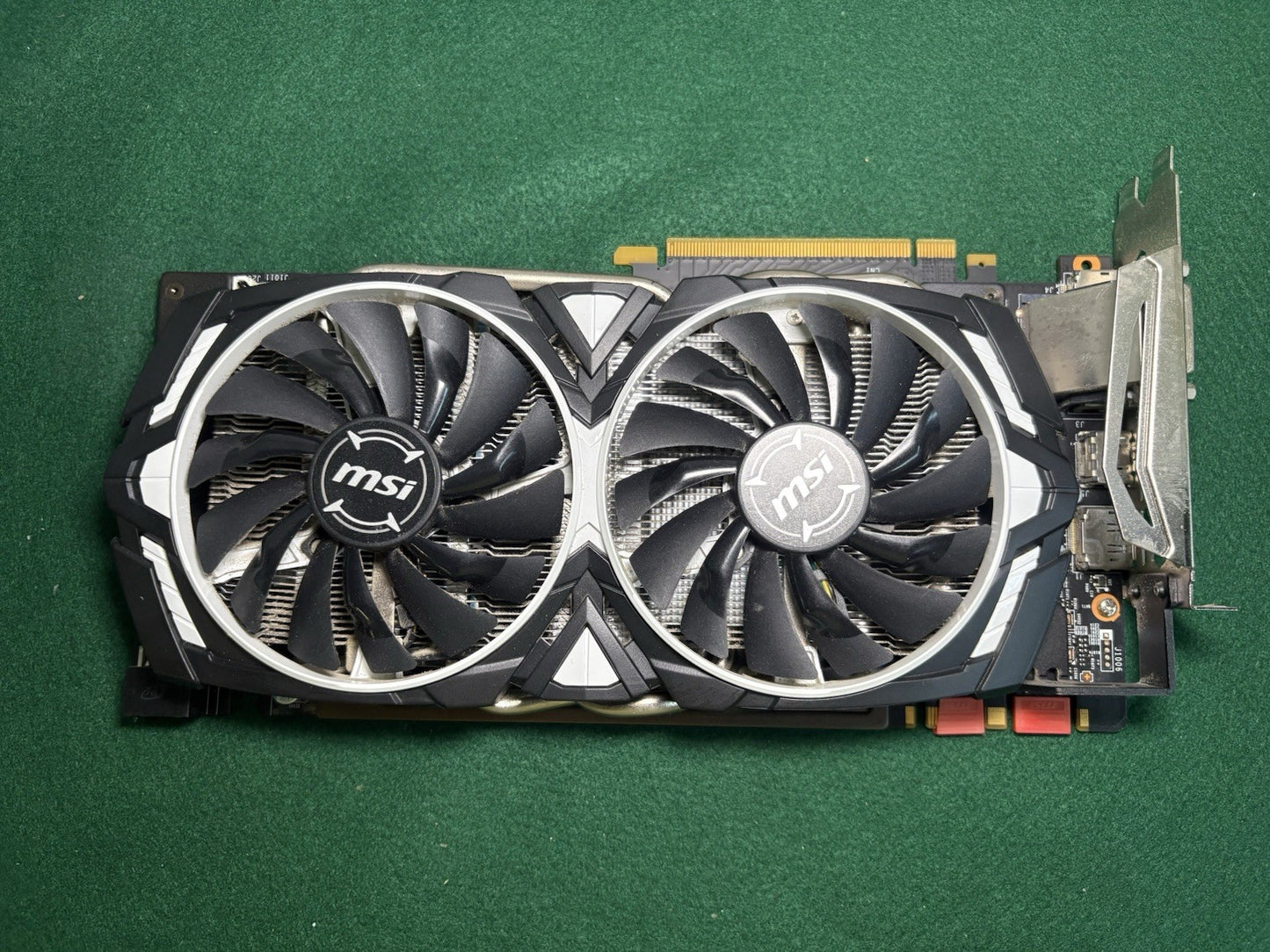 MSI GeForce GTX 1070 ARMOR 8G OC 8GB GDDR5 Graphics Card