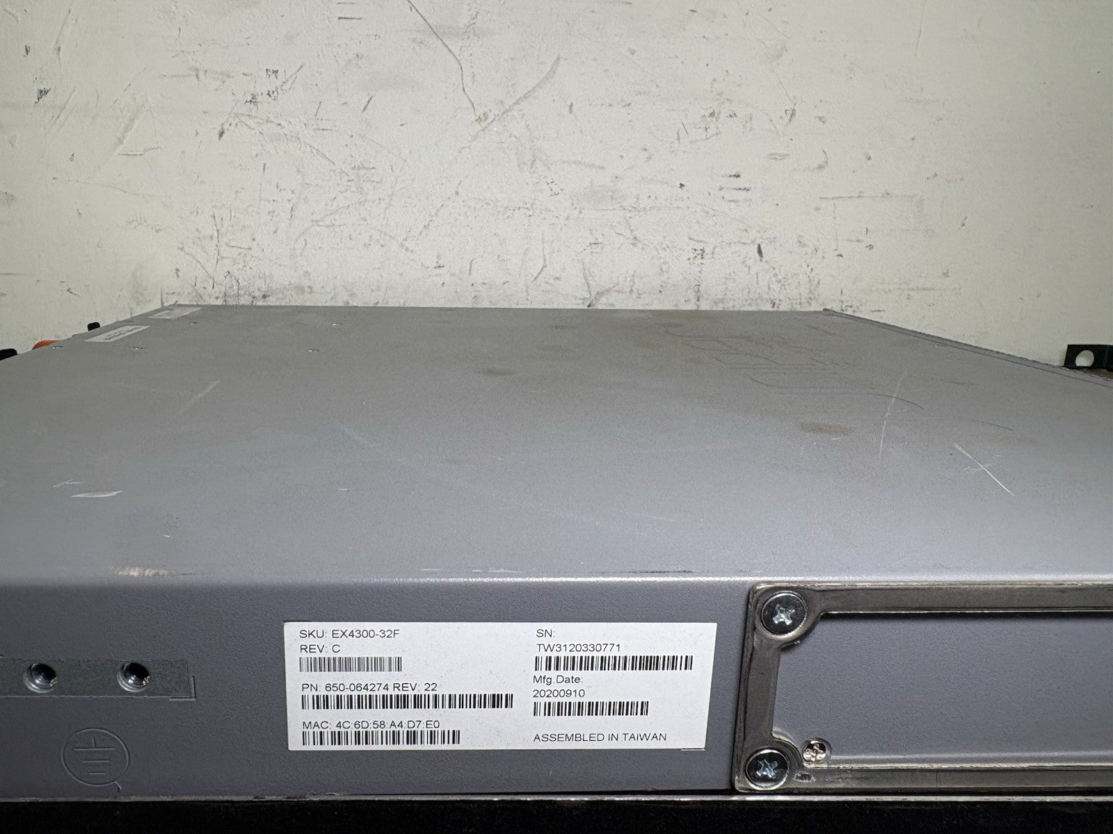 Juniper EX4300-32F 32-Port SFP Gigabit Switch EX 4300