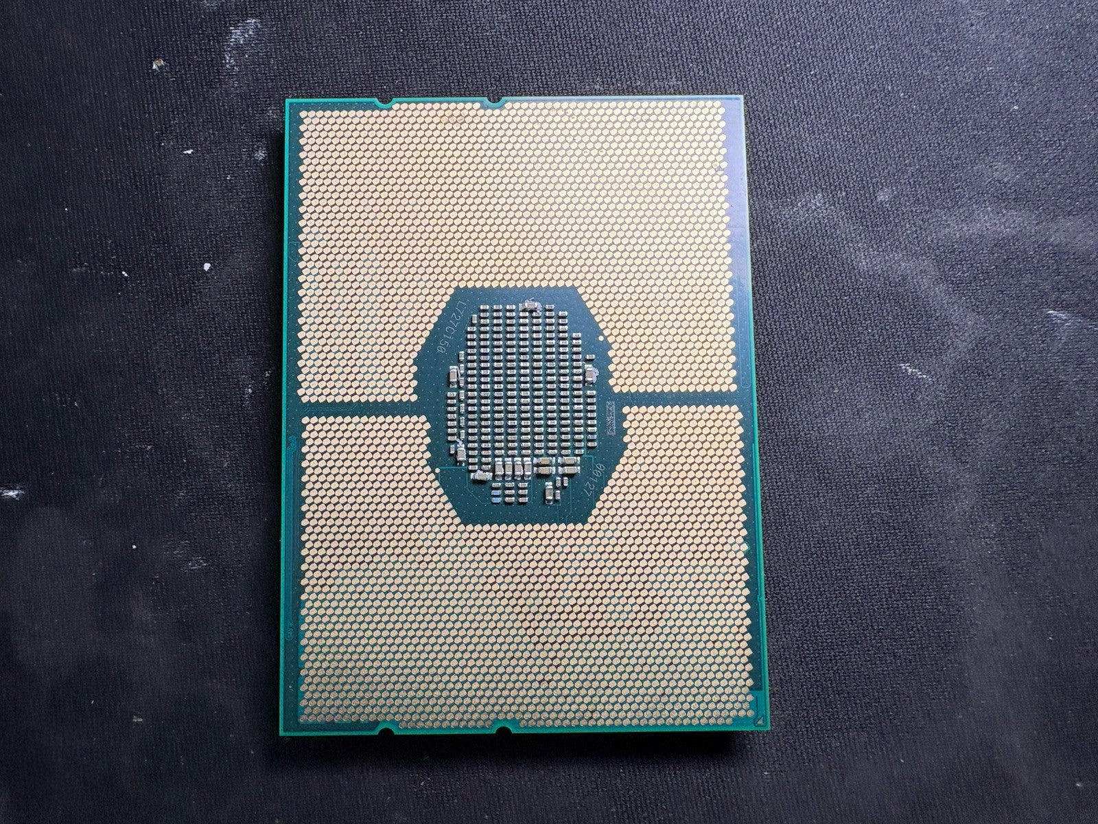 SR3MA Intel Xeon Gold 6146 12-CORE (3.30 GHz) CPU