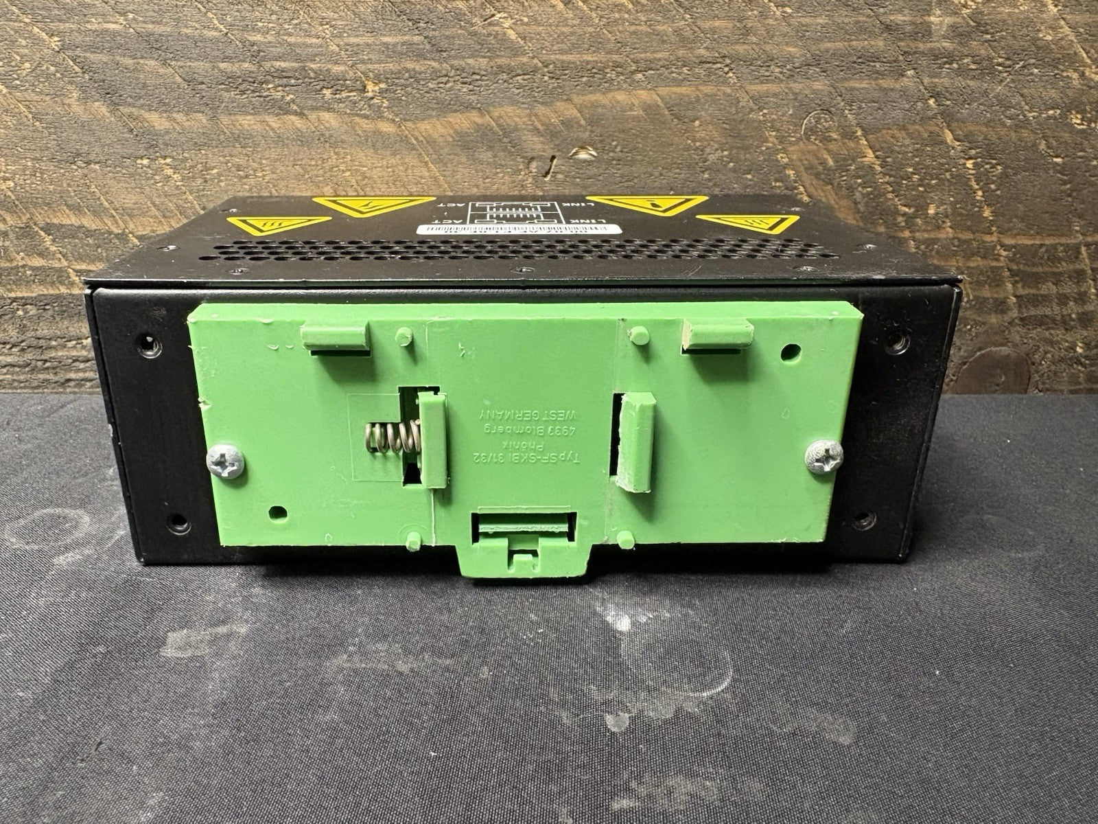 N-TRON 708TX Industrial Ethernet Switch