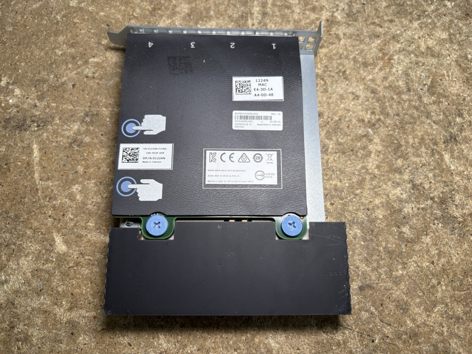 Dell XVVY1 QLogic QL41164 HMCU-DE 10Gb SFP+ 4-Port Network Daughter Card 0VN63F