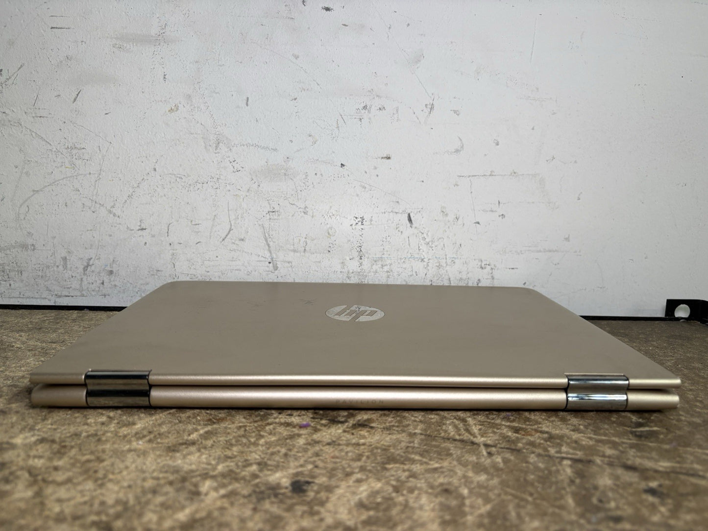 HP Pavilion X360 M3Convertible I5-7200U, No RAM, 120GB SSD