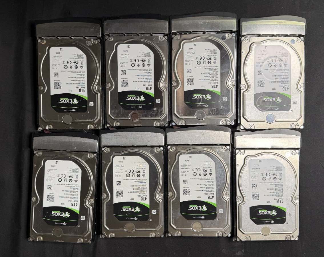 (Lot of 8) Seagate EXOS 7E8 4TB 3.5" 7.2K 6GBPS SATA HDD's ST4000NM0035