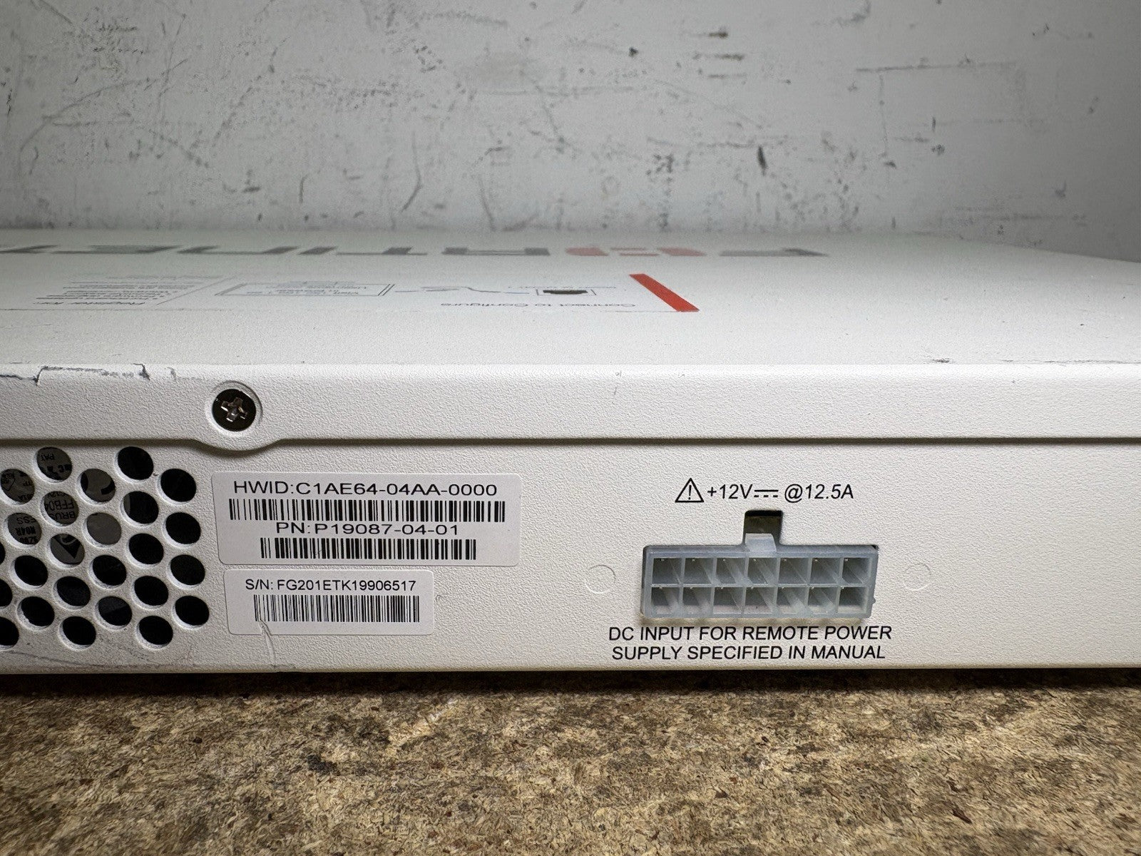 Fortinet FortiGate 201E Security Firewall Network FG-201E 14-Ports *Registered