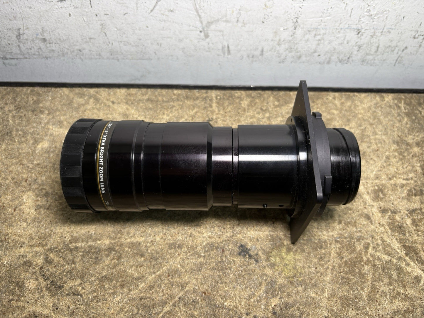 Navitar Lens used for Sony Projectors VPL-FE40,VPL-FX40,VPL-FX41,VPL-FX45
