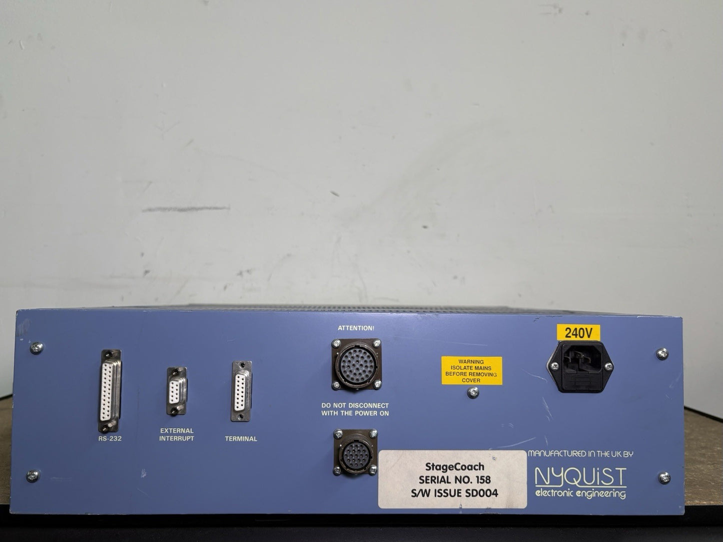 NYQUIST ELECTRONIC ENGINEERING MULTI-AXIS STAGE CONTROLLER PN: SD004