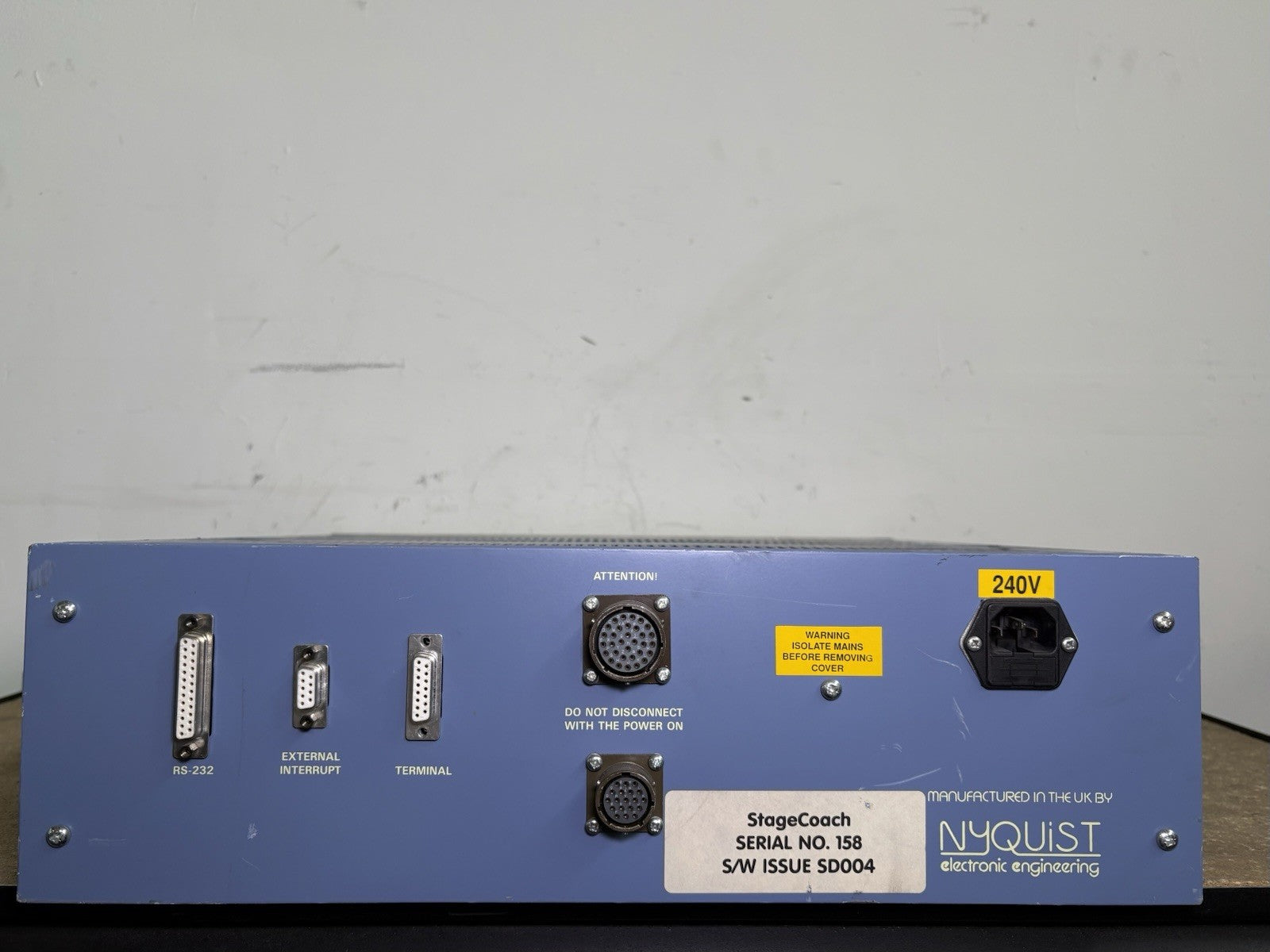 NYQUIST ELECTRONIC ENGINEERING MULTI-AXIS STAGE CONTROLLER PN: SD004