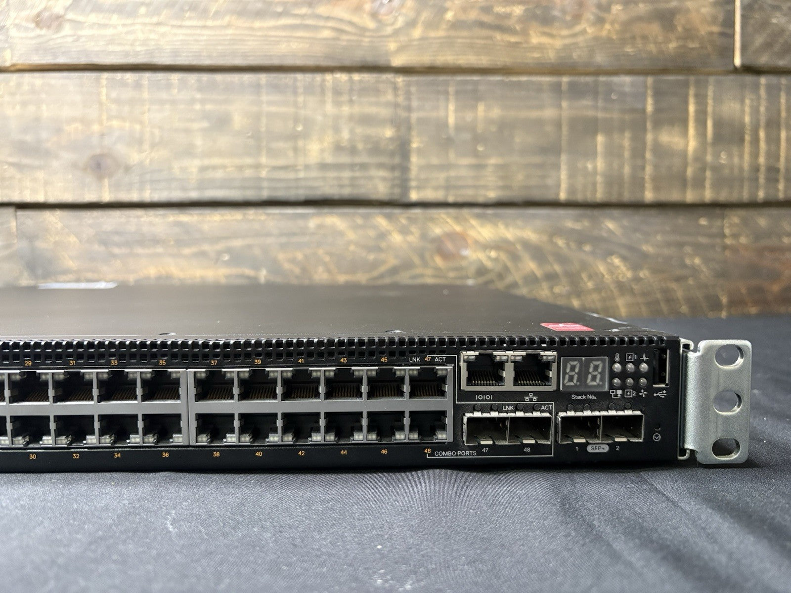 Dell EMC N3048EP-ON 48-Port Gigabit Rack Mountable Network Switch
