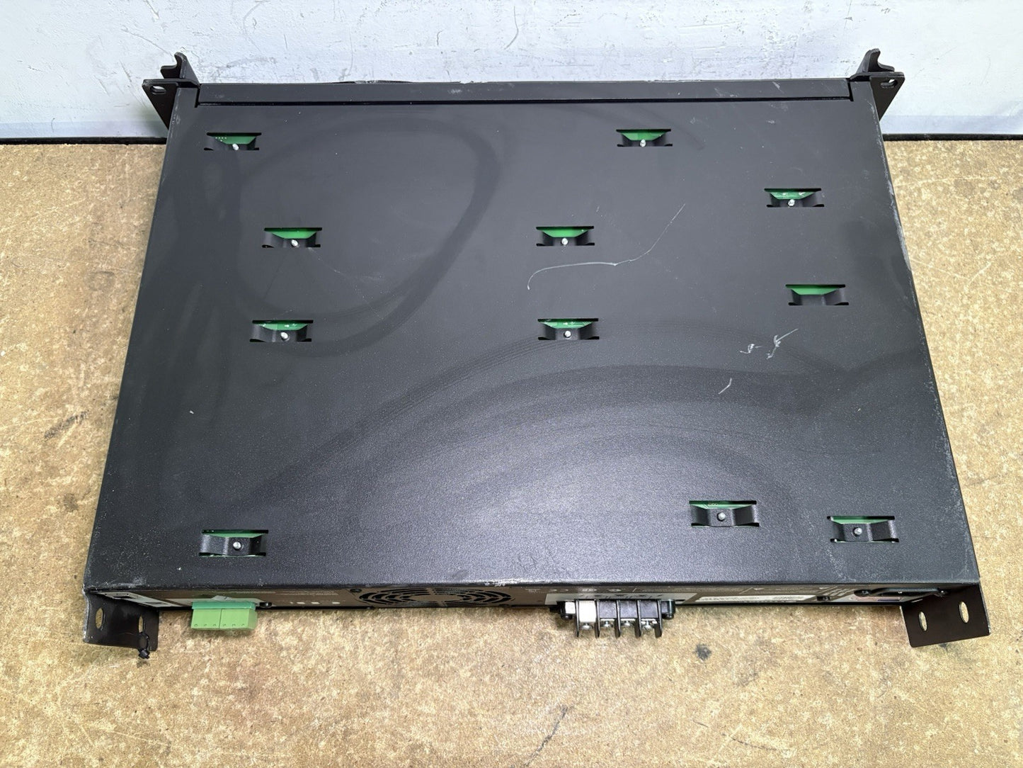 Crown CDi 1000 500W 2-Channel 70V Power Amplifier - Black
