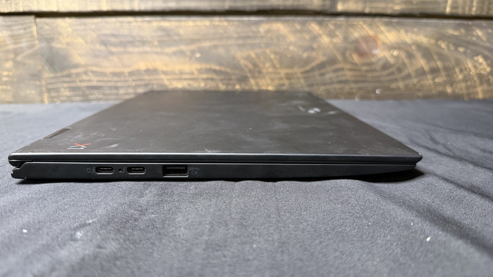 Lenovo ThinkPad X1 Yoga 3rd Gen 14" Intel i5-8250U 8GB RAM 256GB SSD WIN 10