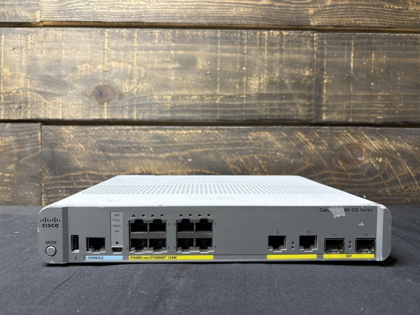 Cisco Catalyst WS-C2960CX-8PC-L  Cisco Catalyst 2960-CX 8 Port PoE