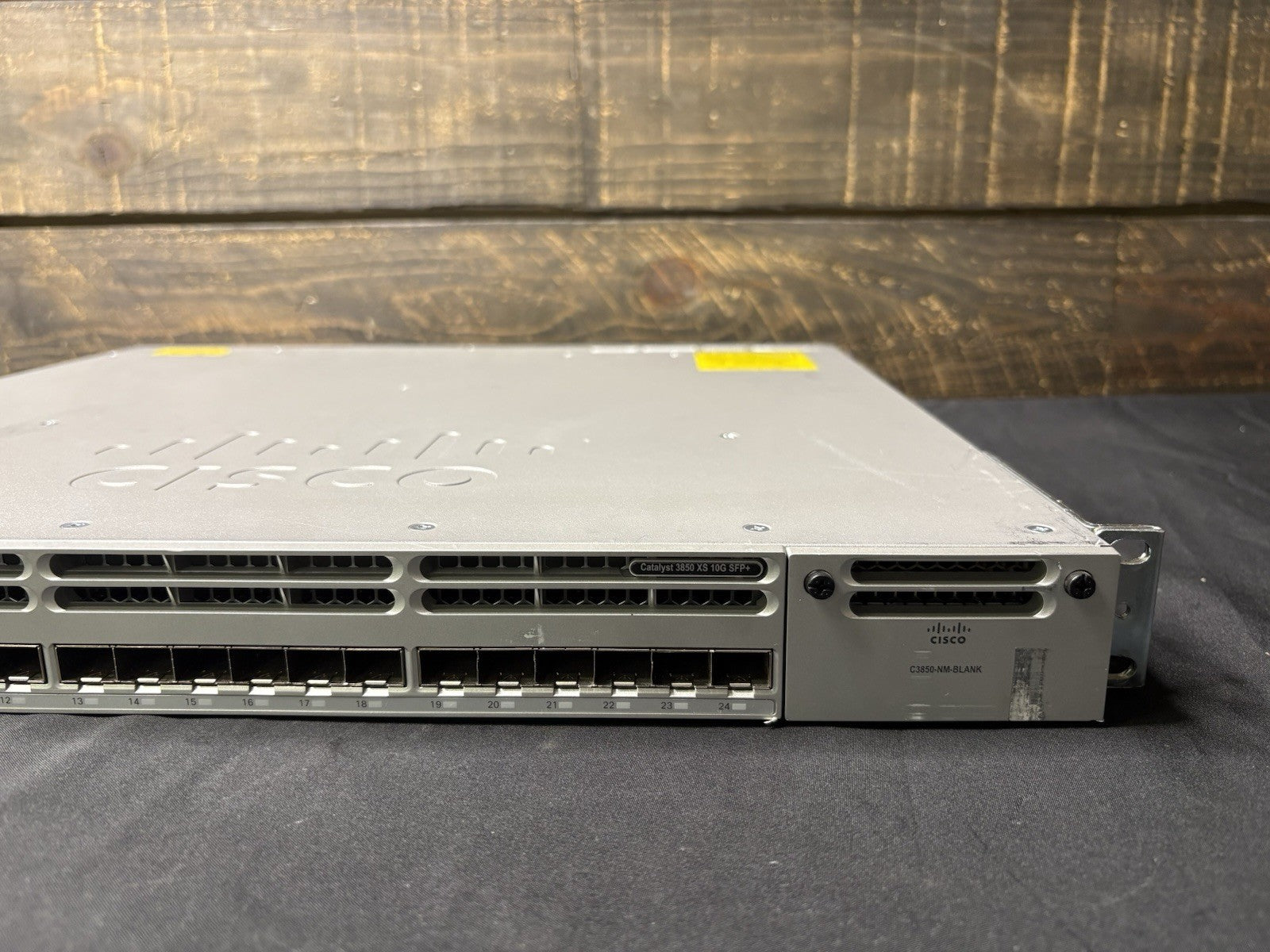 Cisco WS-C3850-24XS-E IP Base Switch 24 SFP+ Ethernet Ports 715WAC PWR