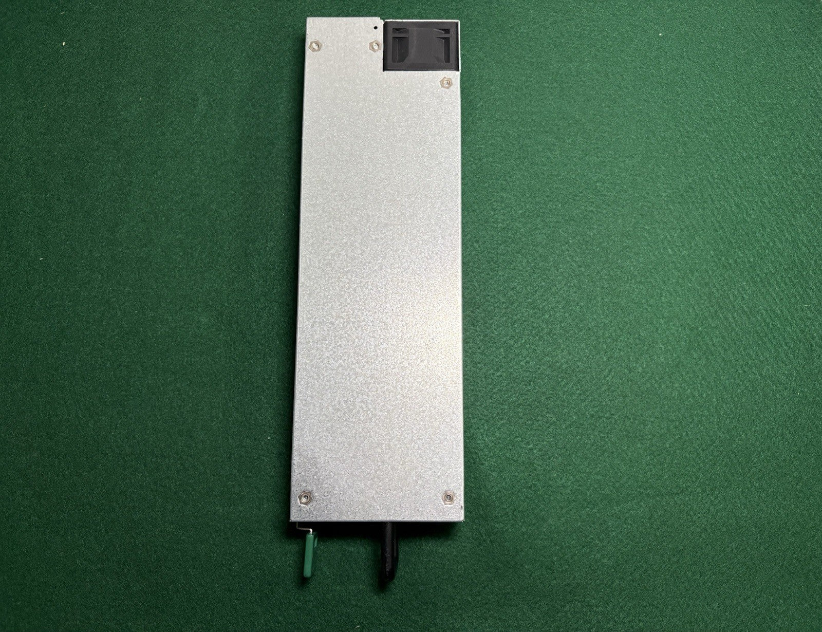 EXTREME NETWORKS SUMMIT 10951 715W AC POWER SUPPLY