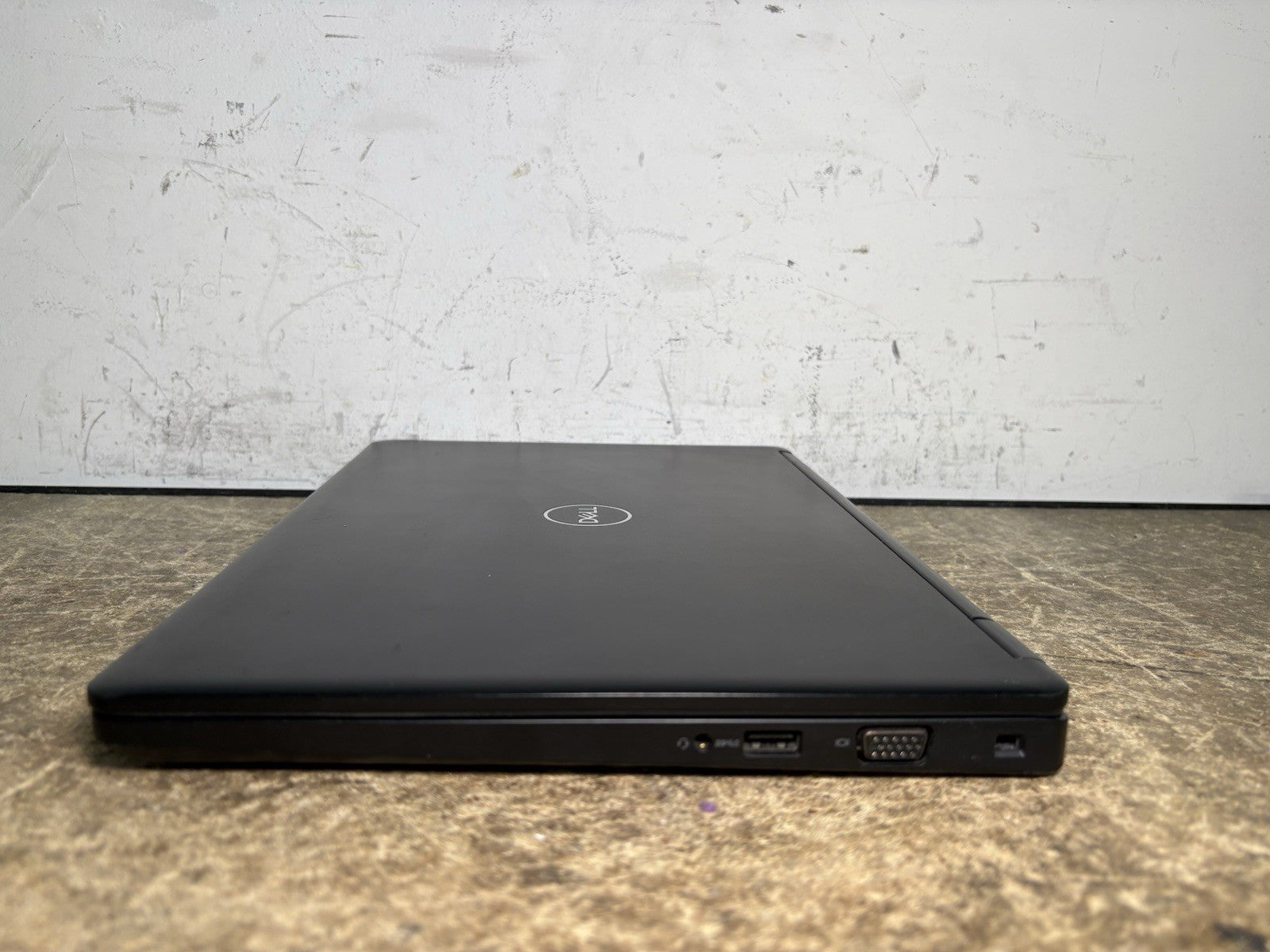 DELL LATITUDE 5490 i5-8250U @ 1.6 GHz, No RAM, NO HDD/OS