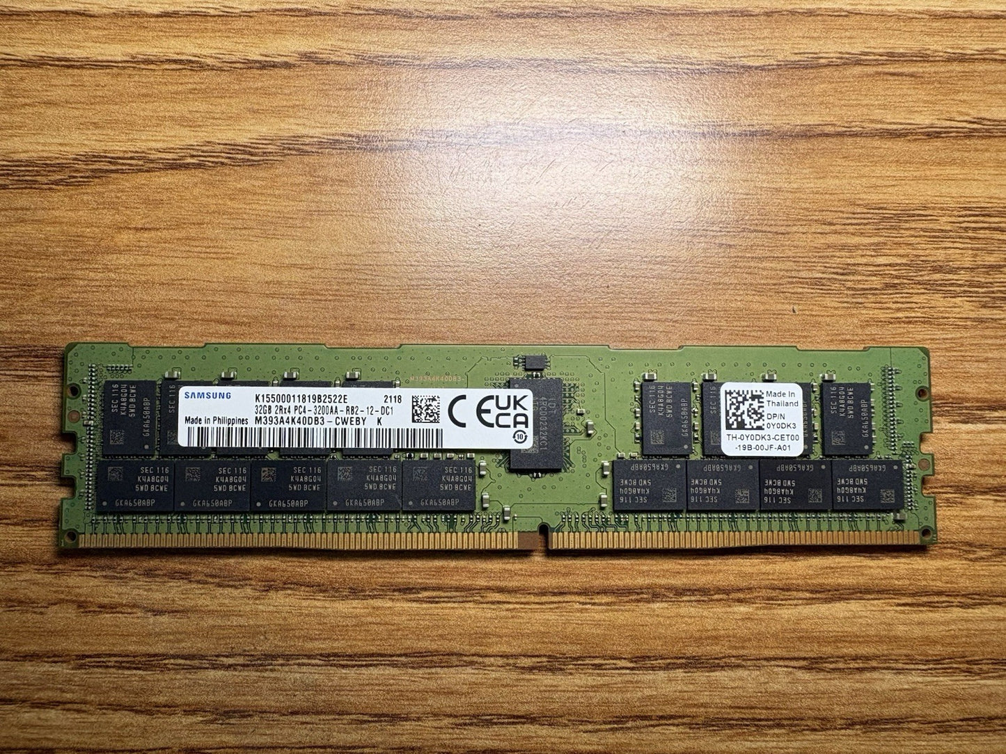 Samsung 32GB 2Rx4 PC4-3200AA-RB2-12-DC1 Server RAM