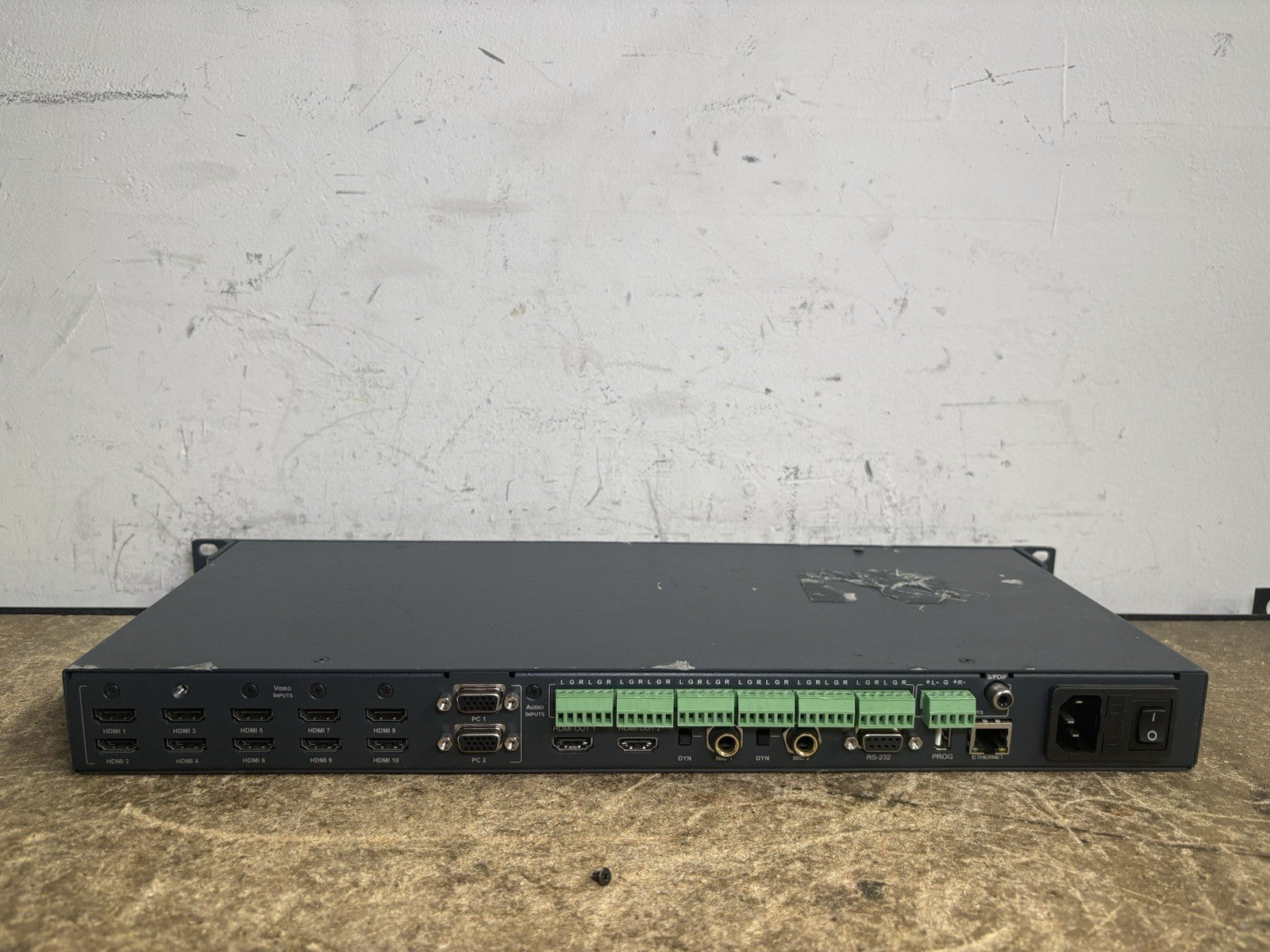 KRAMER VP-444 HDMI AND ANALOGUE VIDEO AUDIO PRESENTATION SWITCHER SCALER
