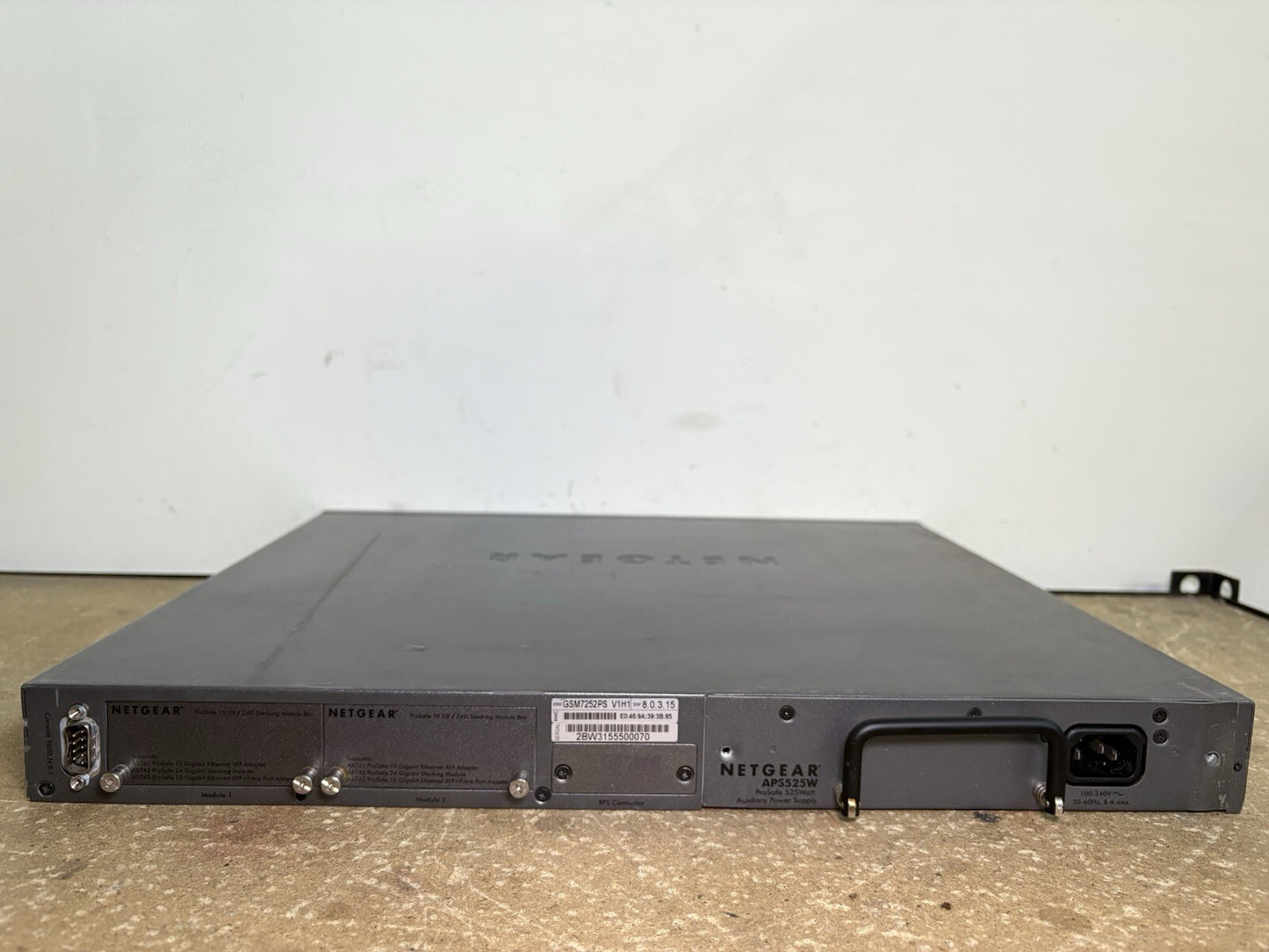 Netgear GSM7252PS 48-Port GB Smart Stackable POE Switch
