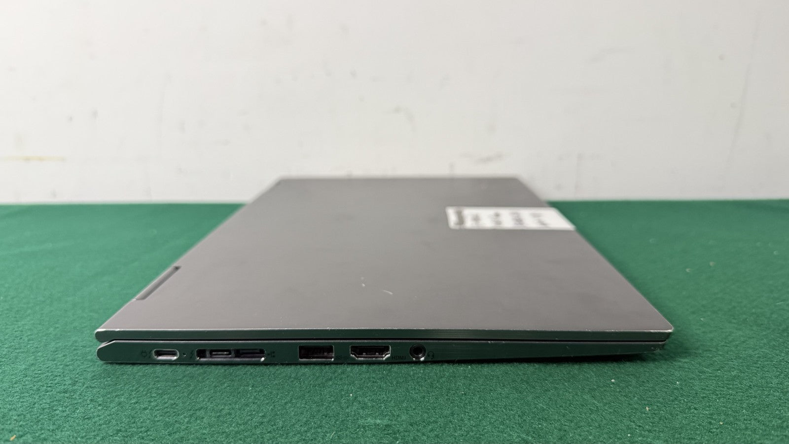 Lenovo ThinkPad X1 Yoga Gen 5,Intel Core i5-10310u,16GB RAM 512Gb Win 11 READ