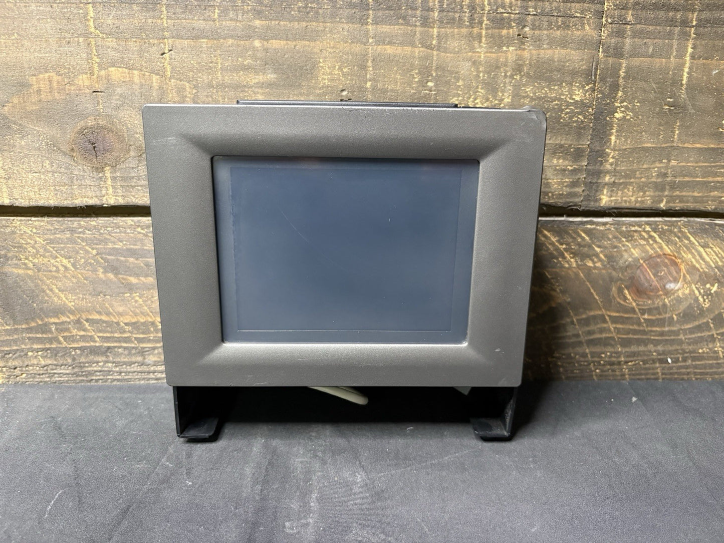 ADVANTECH TPC-650H VGA TOUCH PANEL COMPUTER TPC-650H