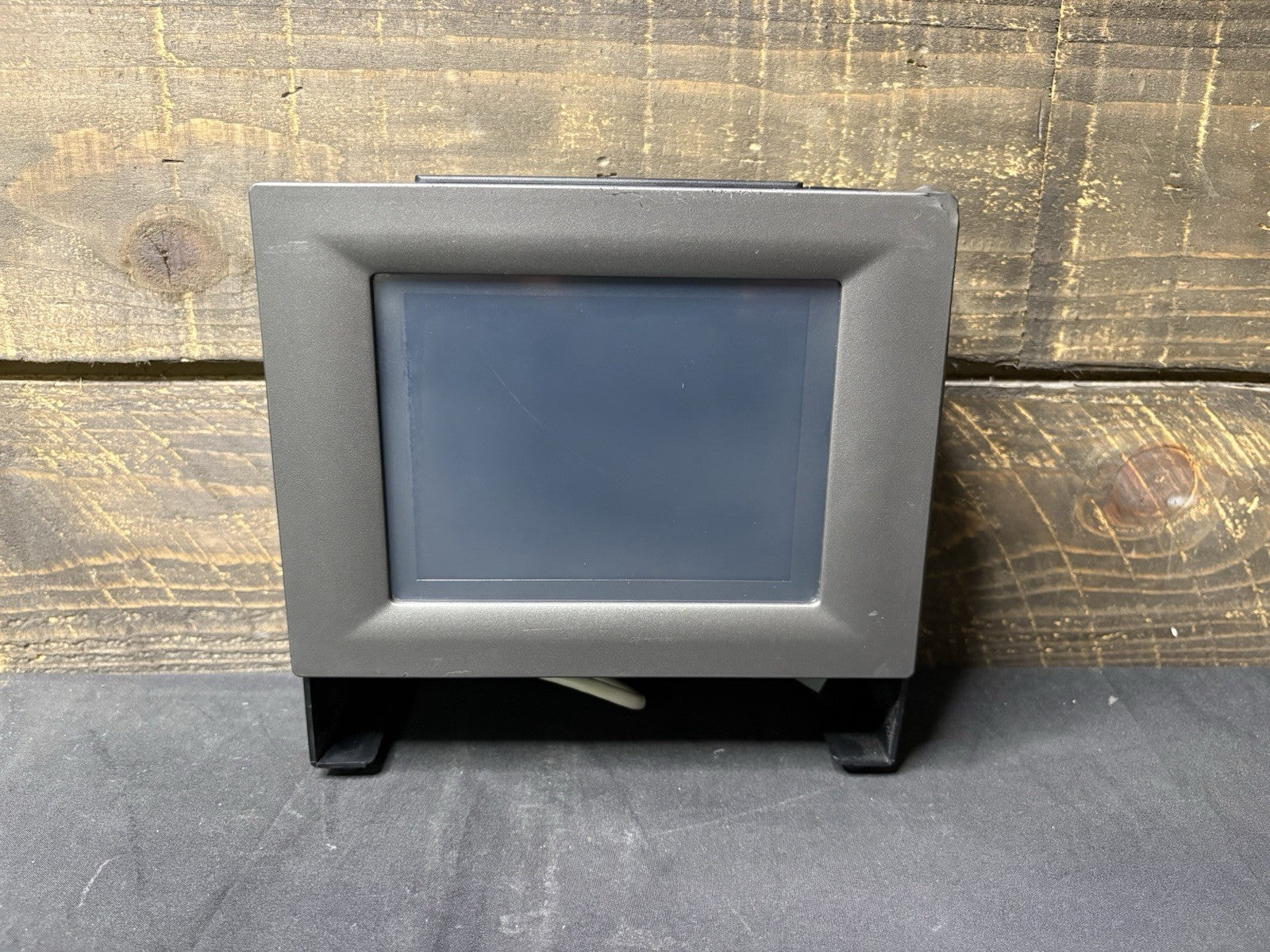 ADVANTECH TPC-650H VGA TOUCH PANEL COMPUTER TPC-650H
