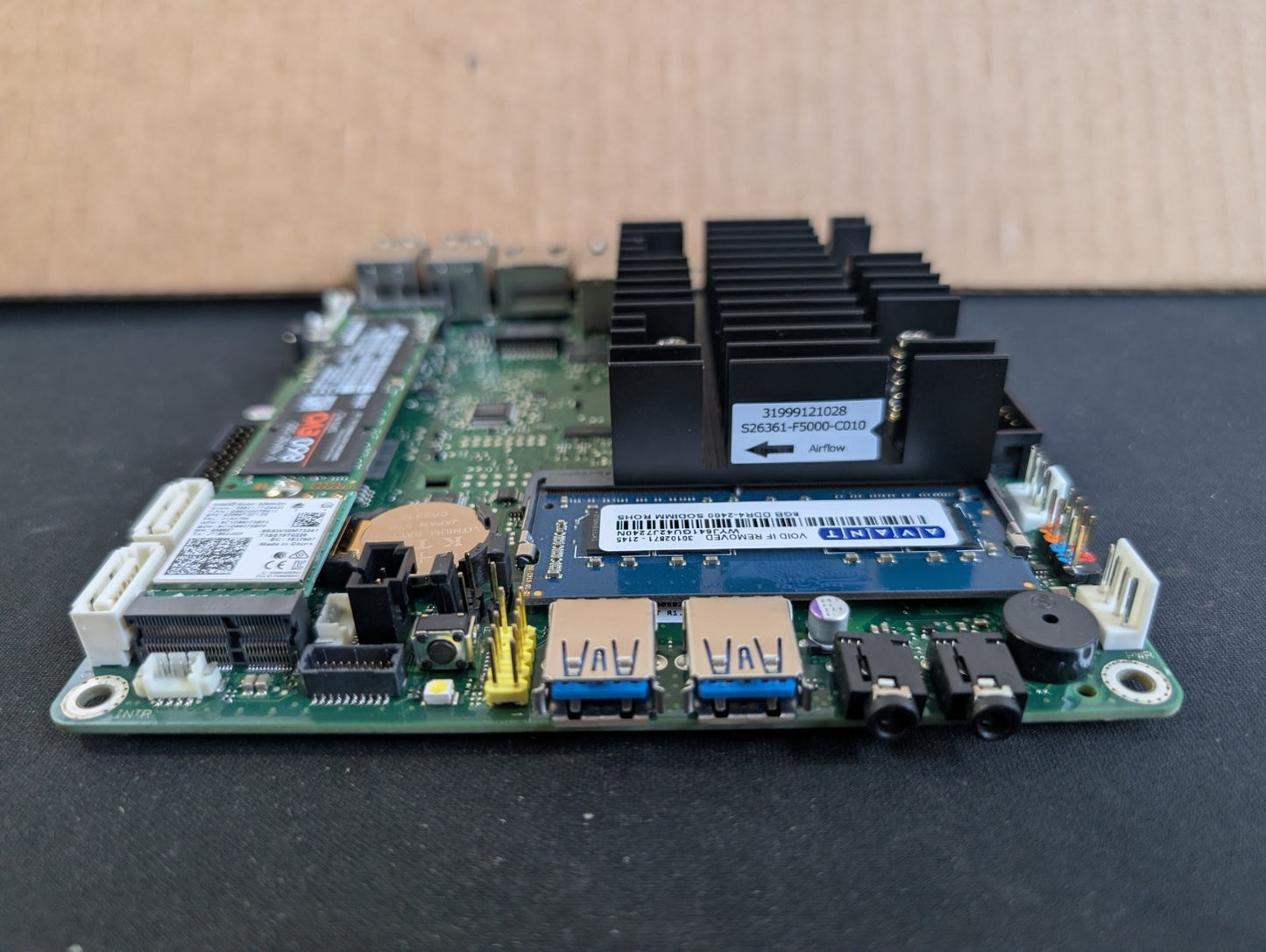 D3544-S34-3 Kontron Mini-ITX Industrial Motherboard 250GB M.2 8GB RAM J5005 CPU