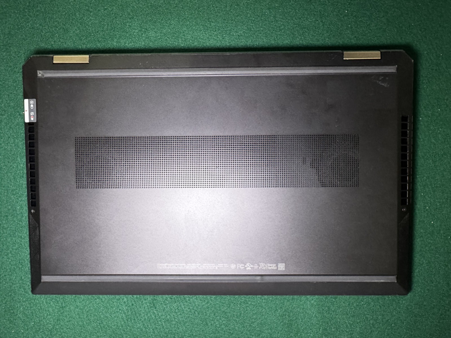 HP Spectre x360 15-EB1043DX 15.6" i7-1165G7 2.8GHz 16GB RAM 256 GB SSD *READ*