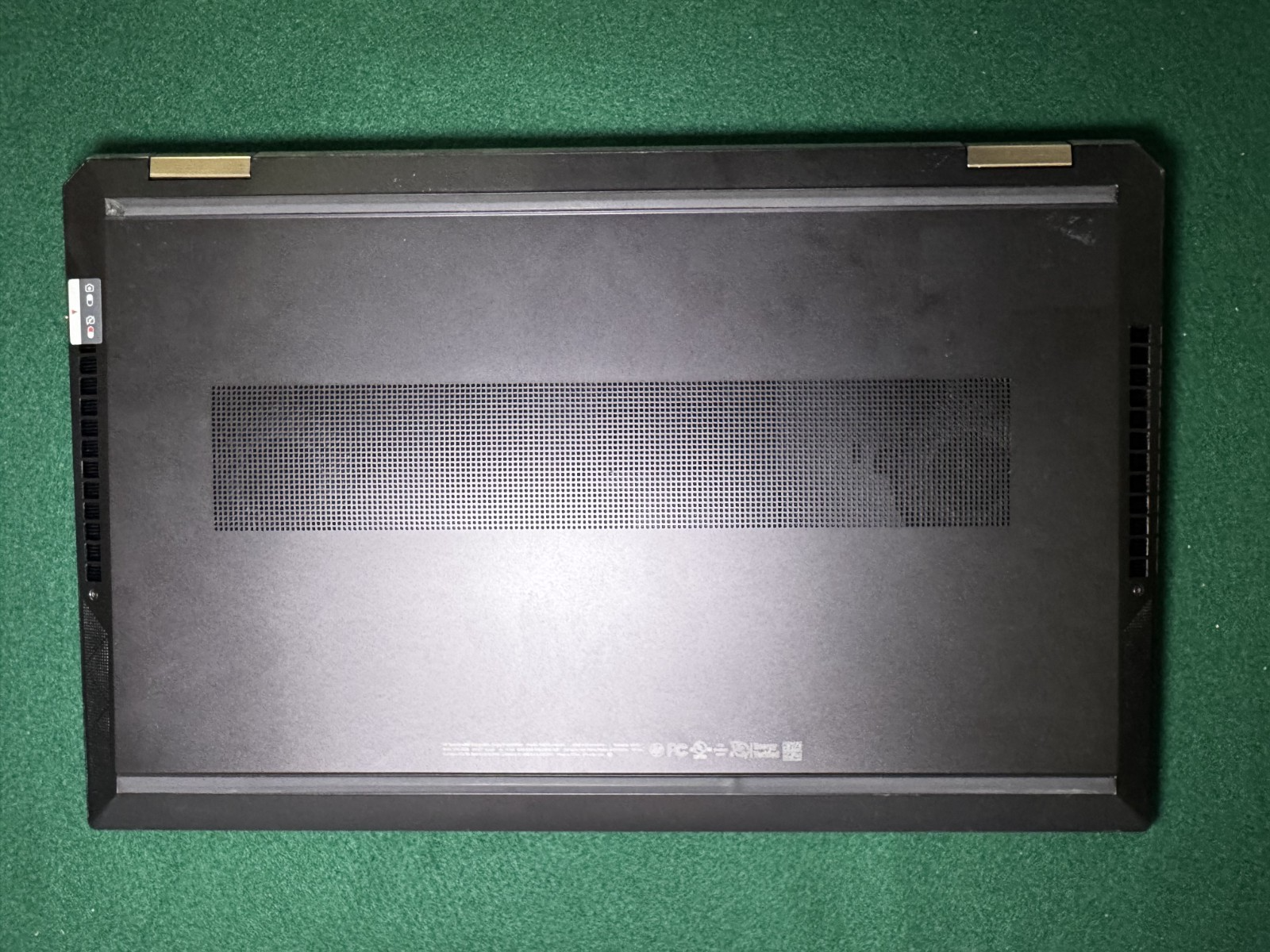 HP Spectre x360 15-EB1043DX 15.6" i7-1165G7 2.8GHz 16GB RAM 256 GB SSD *READ*