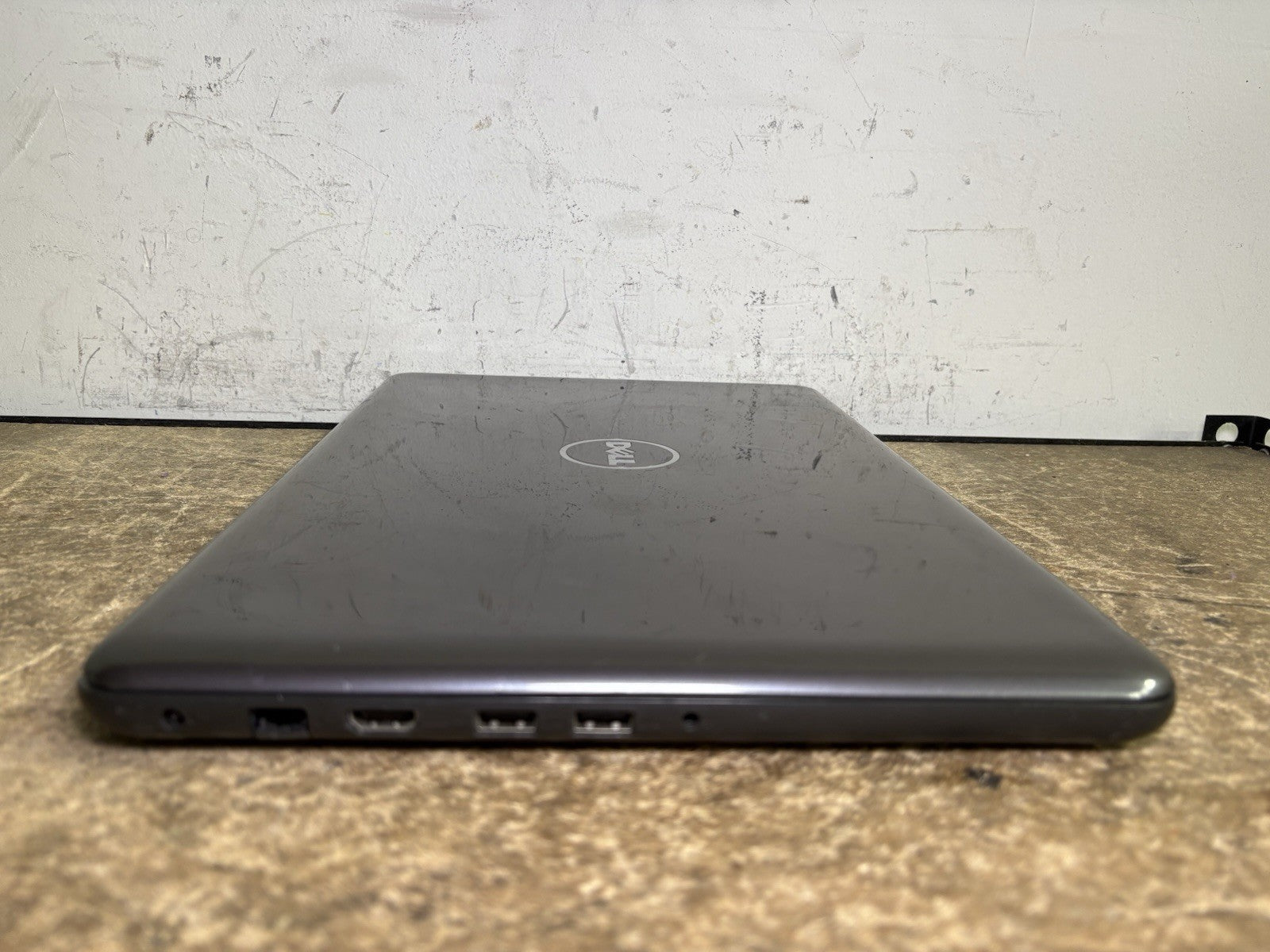 Dell INSPIRON 15 5567 Laptop i5-7200U 2.5GHz 8GB RAM No SSD/OS