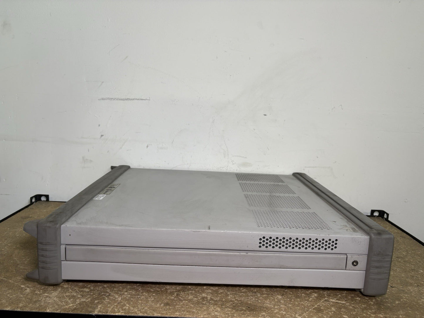 Used Agilent 81101A - Pulse Generator 50 MHz