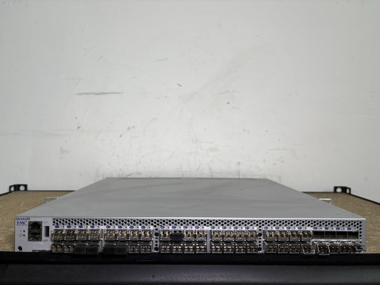 EMC Brocade DS-6510B 48x 8Gb SFP+ FC SAN Switch EM-6510-24-8G-R (48-Active)+Lic