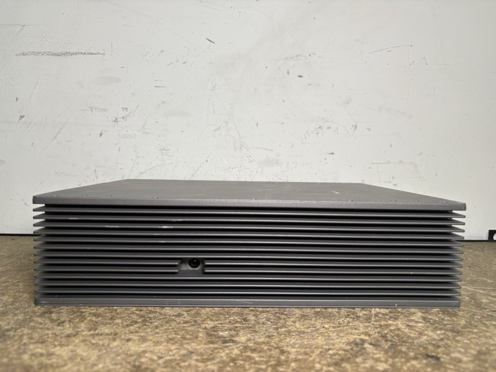SURECALL FORCE5 2.0 2G-3G-4G Voice Data Consumer Signal Booster
