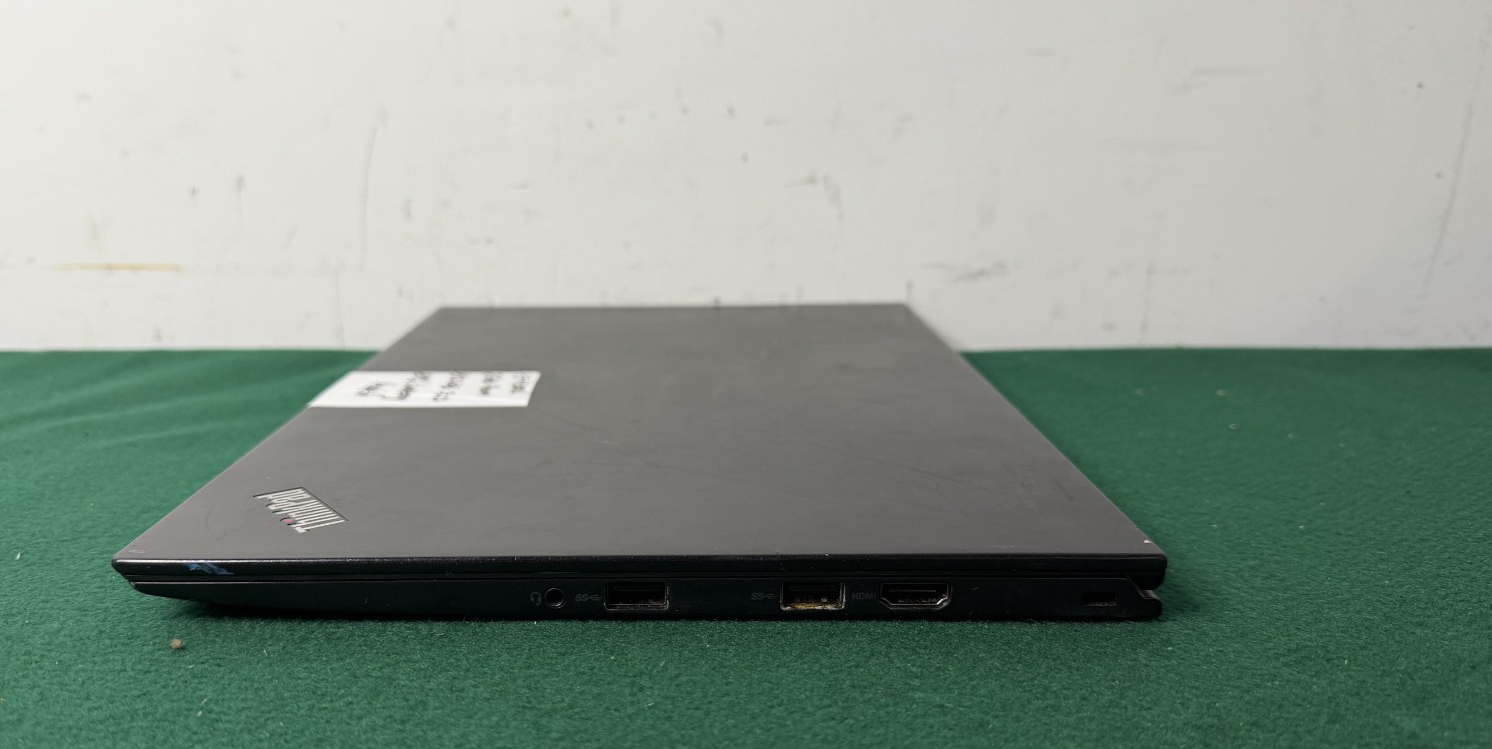 Lenovo ThinkPad X1 Carbon 4th Gen 14" FHD i5 6300U 8GB 512GB SSD.
