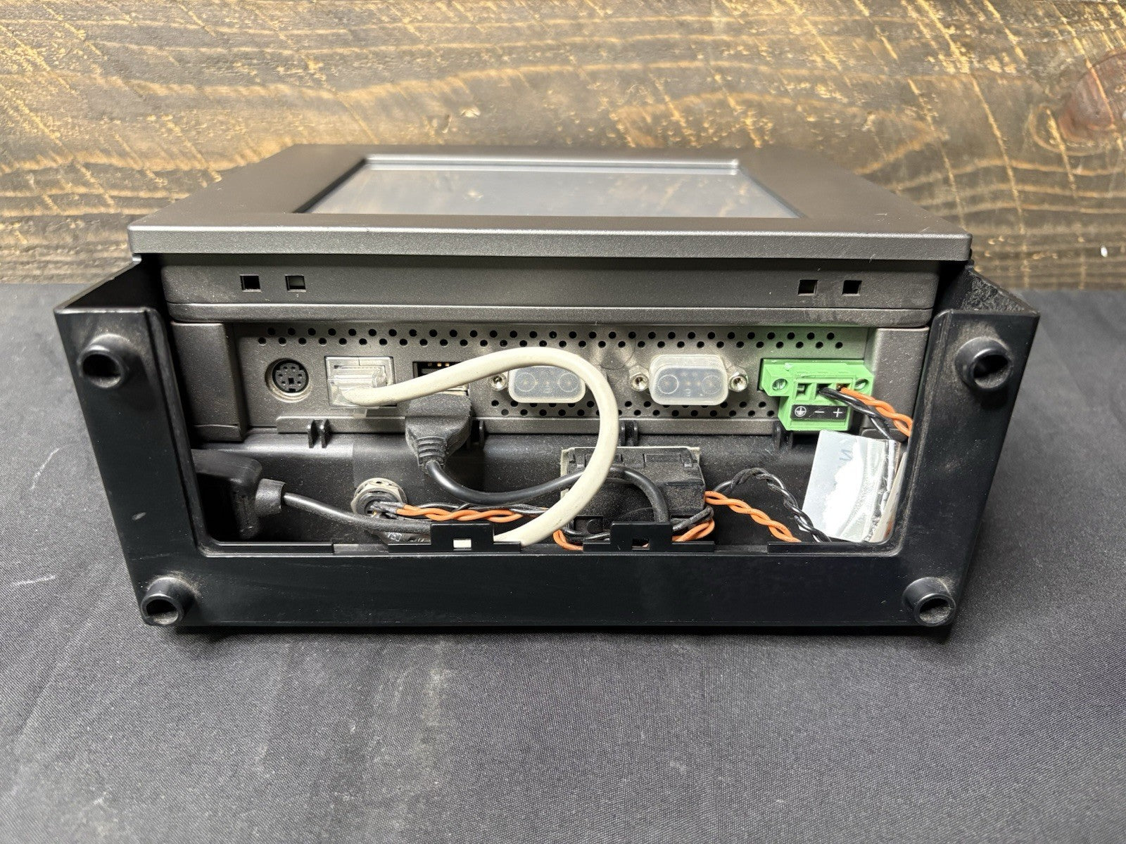 ADVANTECH TPC-650H VGA TOUCH PANEL COMPUTER TPC-650H