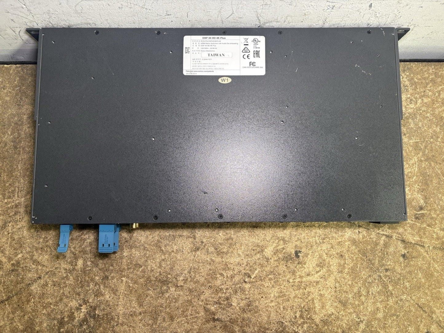 Extron DXP 44 HD 4k Plus 60-1493-21 4K/60 HDMI with 2 Audio Outputs Switcher