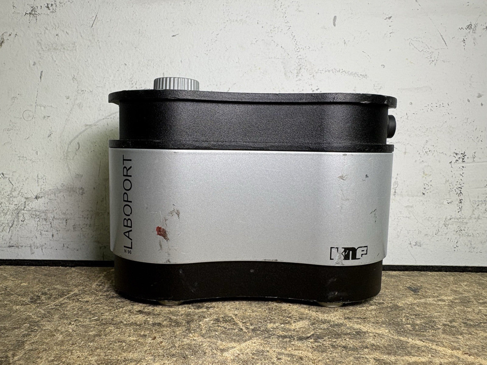 KNF Mini LABOPORT N96 Vacuum Diaphragm Pump
