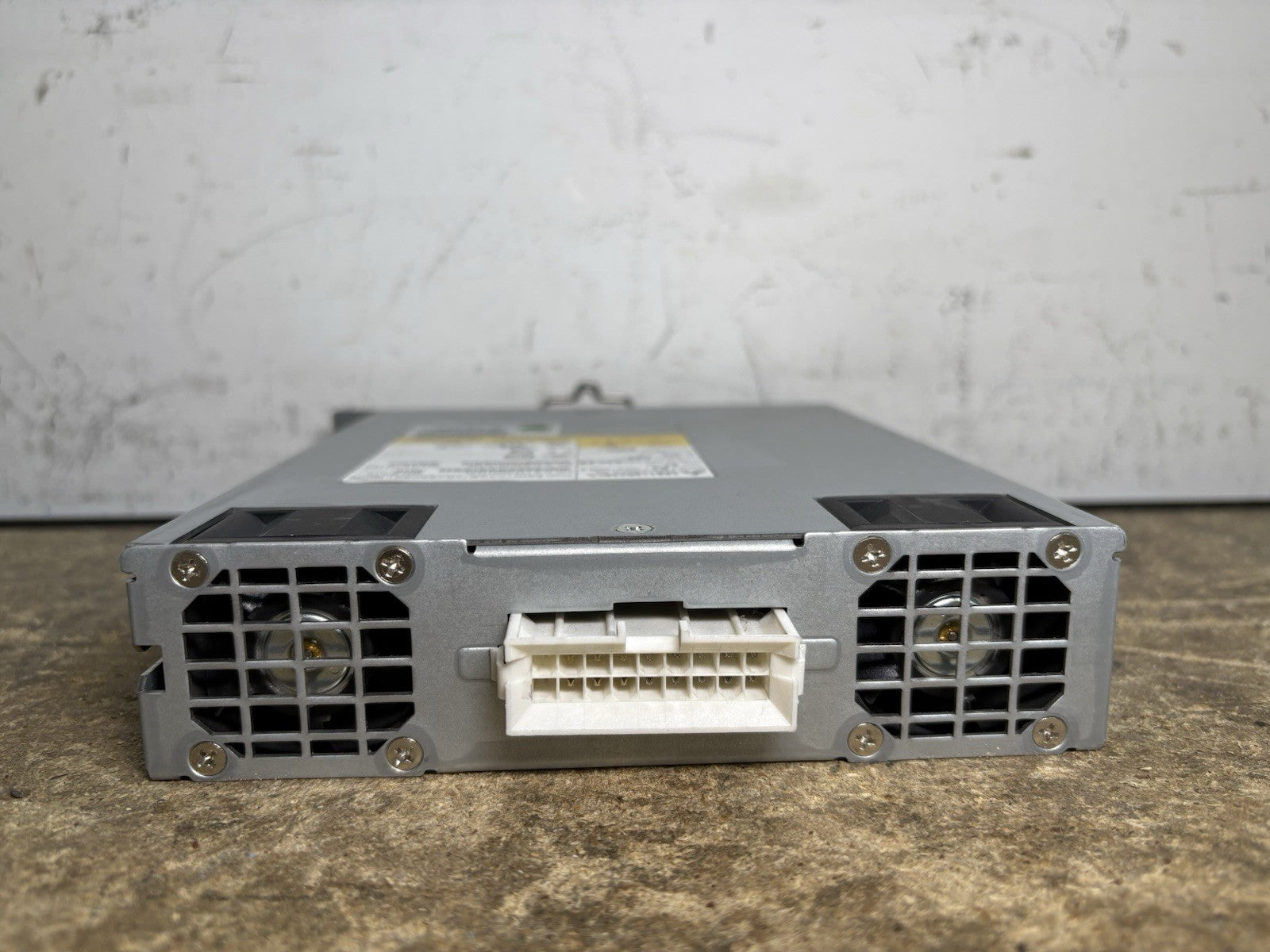 Brocade 23-0000113-01 Front to back Power Supply for 6505/6510