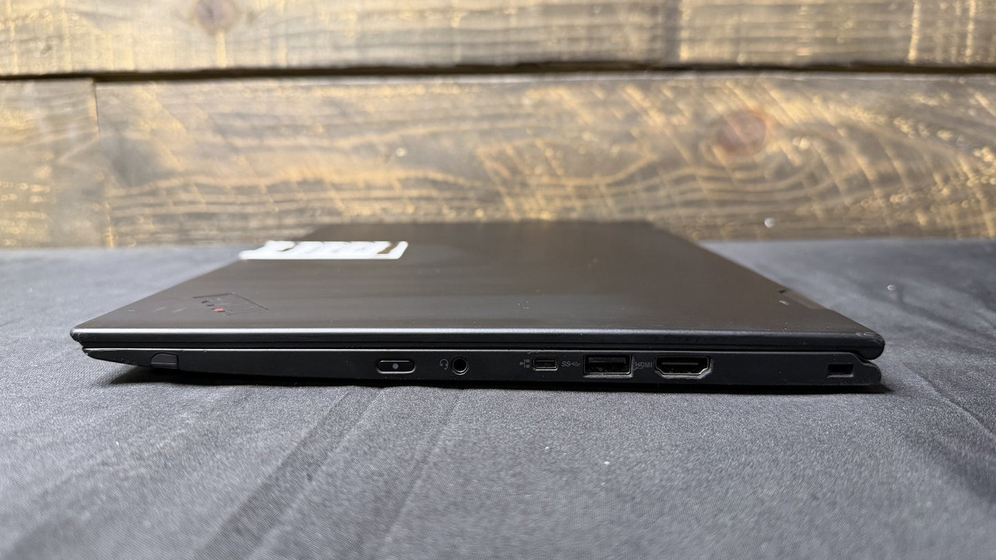 Lenovo ThinkPad X1 Yoga 3rd Gen 14" Intel i5-8250U 8GB RAM 256GB SSD NO OS