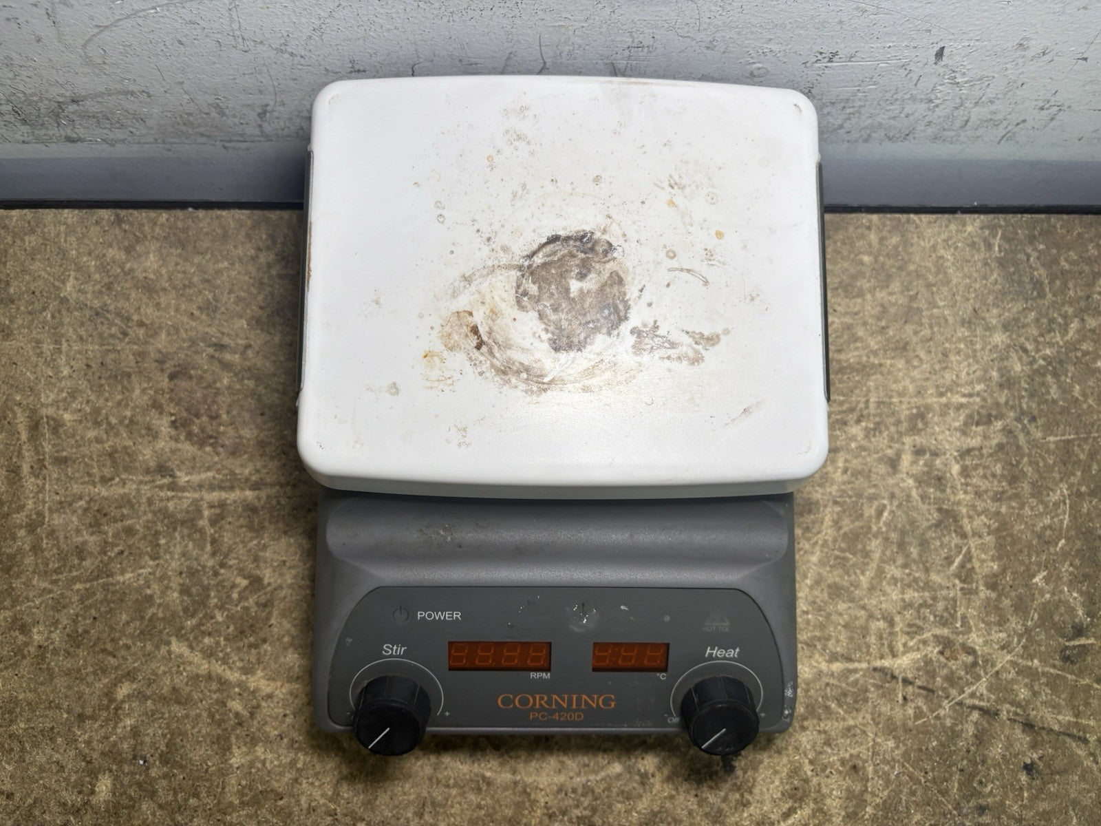 Corning PC-420D Laboratory Magnetic Hot Plate Stirrer