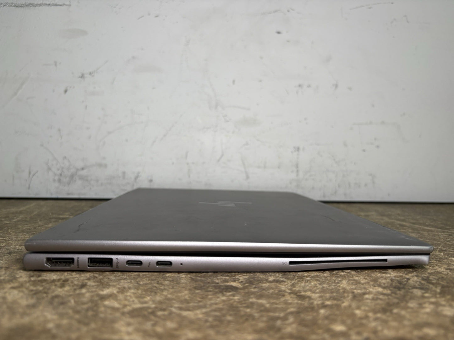 HP ZBook FireFly 14 G10 Intel i5-1350P NO RAM NO SSD NO OS NO back cover NO BATT
