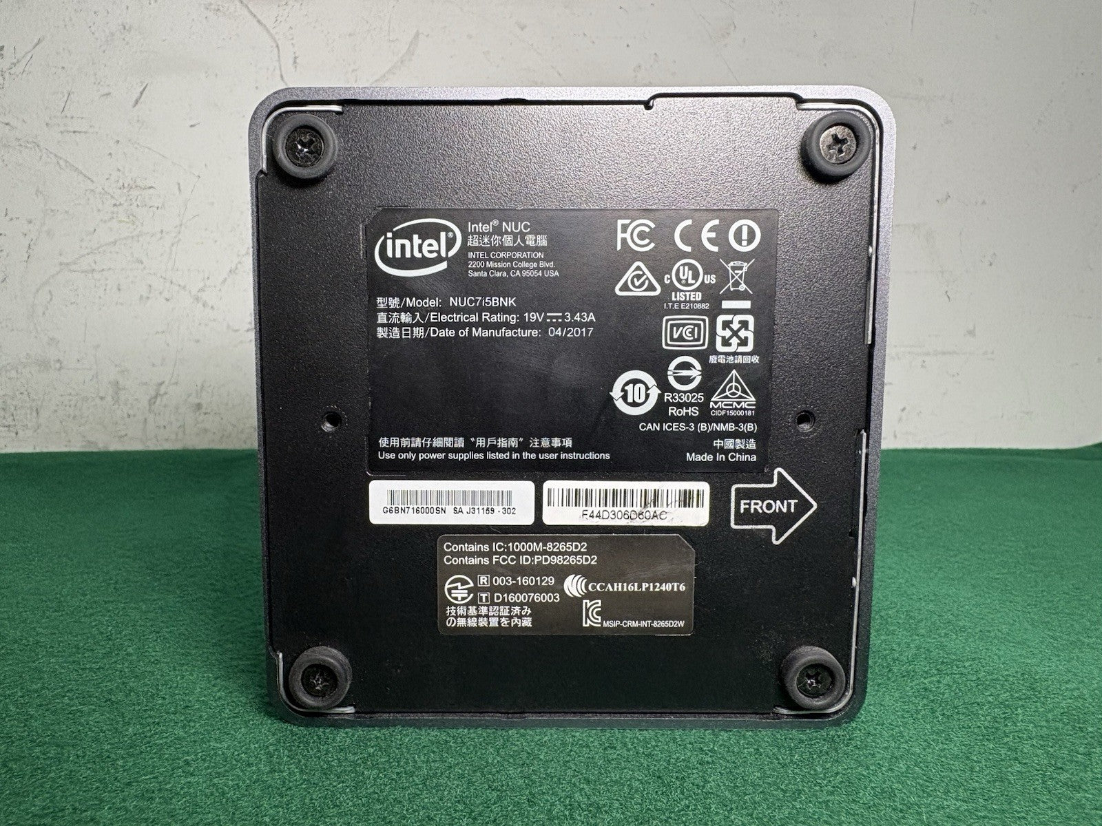 Intel NUC7i5BNH Core i5-7260U 2.2GHz 8GB RAM 128GB SSD