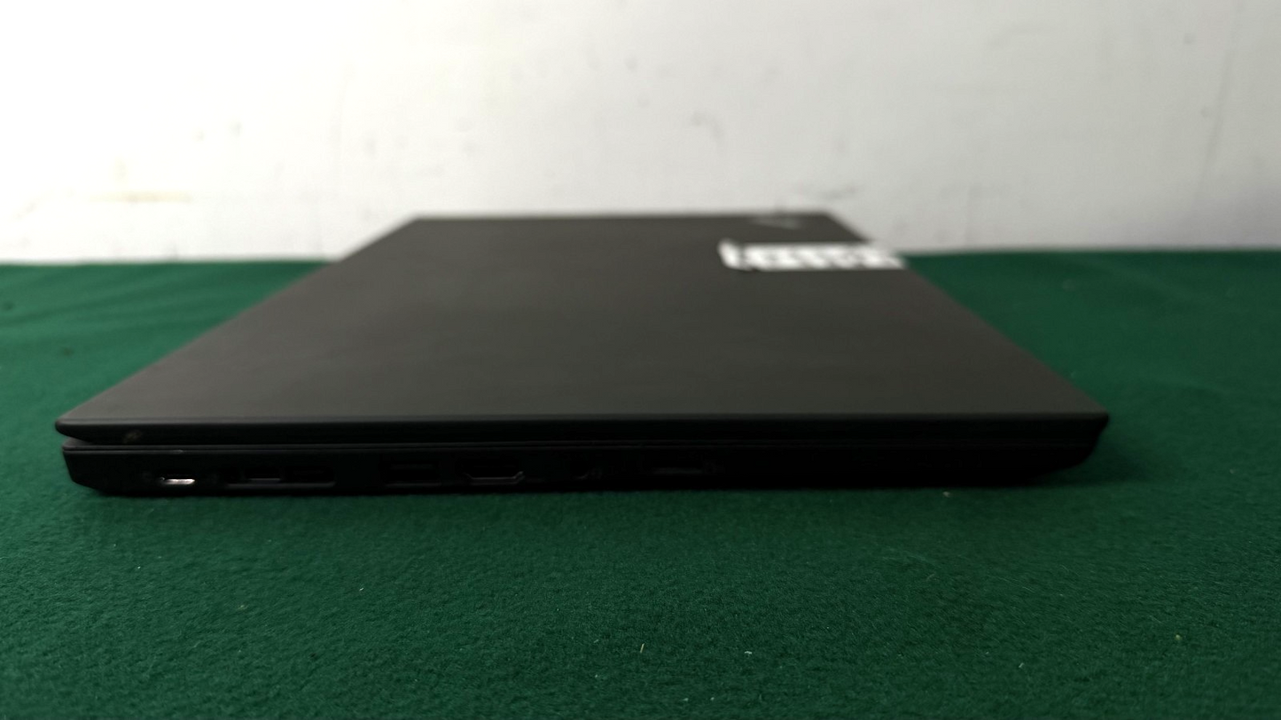 Lenovo Thinkpad P15S Gen2I i5-1135G7 16GB FHD 512GB SSD Win 11 90-99% Battery