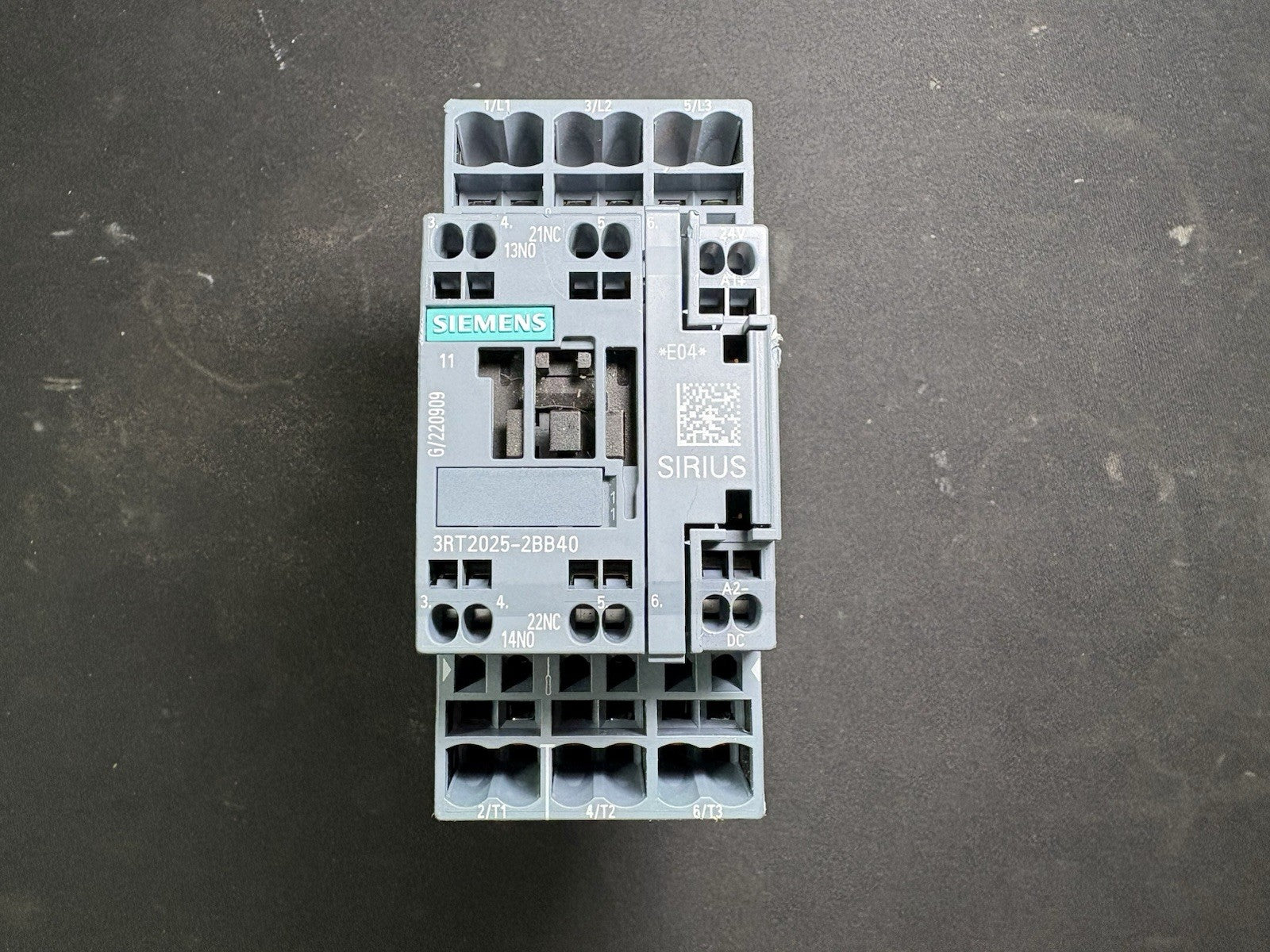 Siemens 3RT2025-2BB40 Sirius Contactor