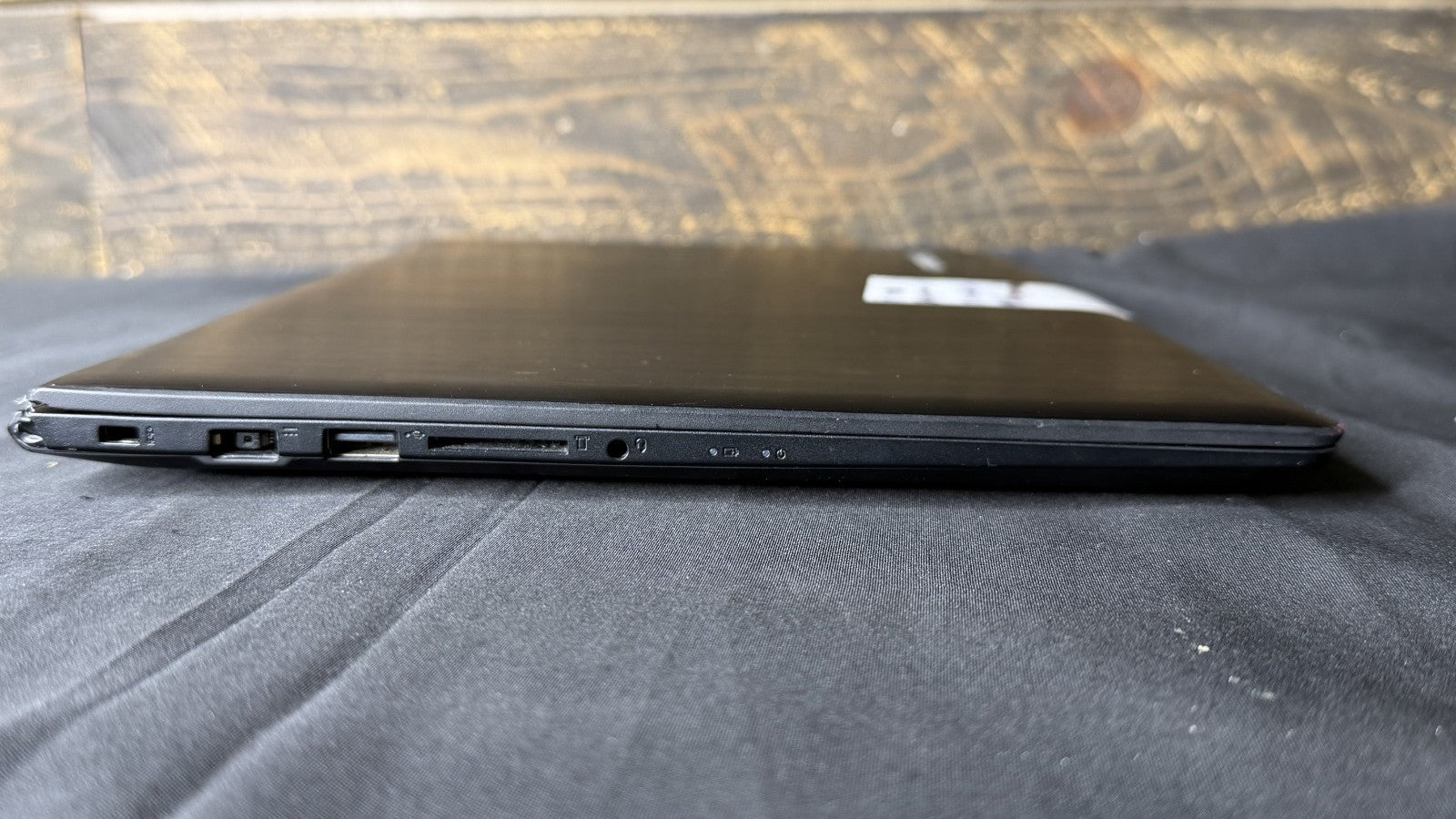 Lenovo S41-70 i7-5500U 2.40GHz 8GB RAM 1TB HDD NO OS