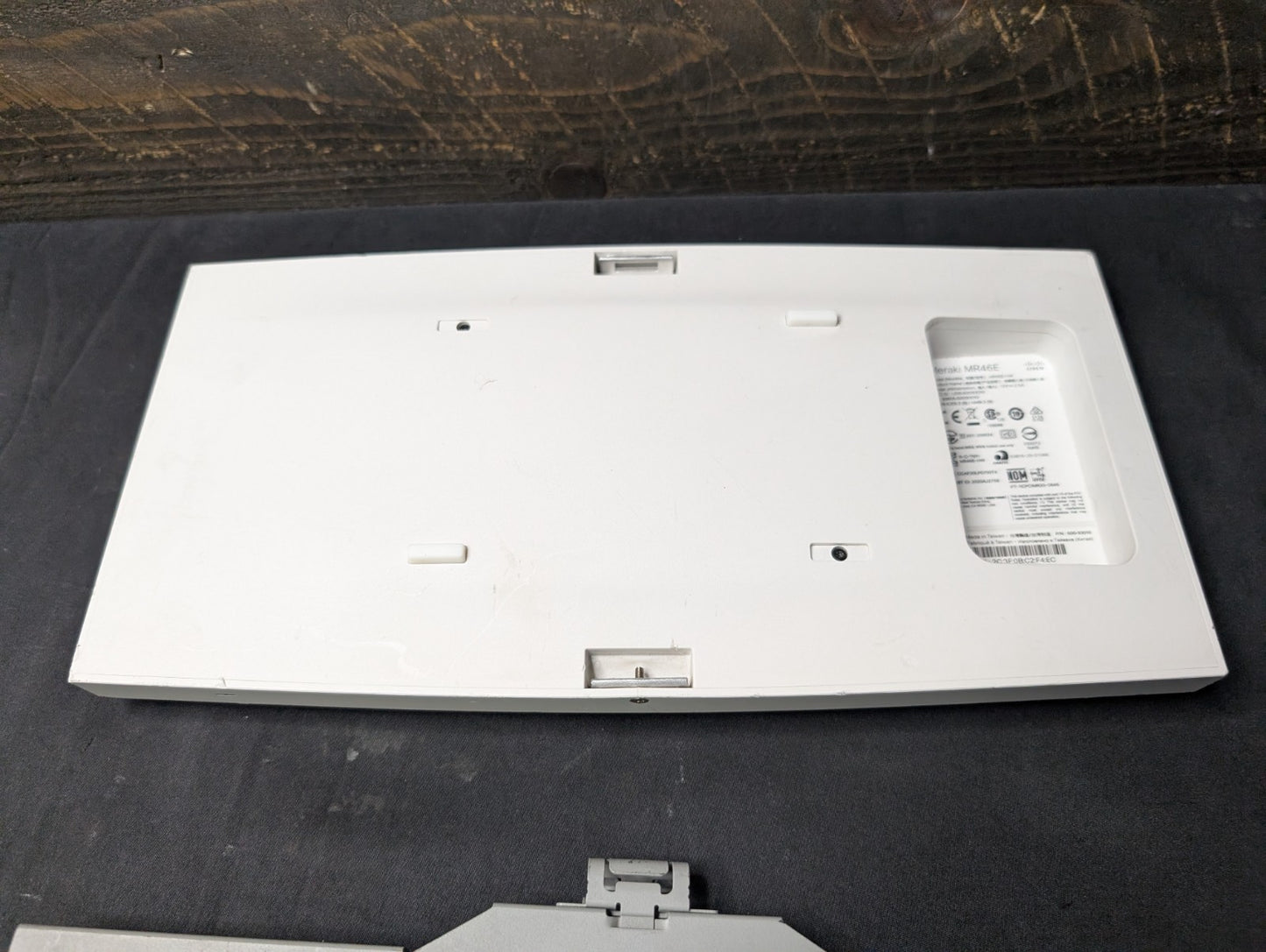 Cisco Meraki MR46E-HW Wi-Fi Access Points with antennas & mount Unclaimed
